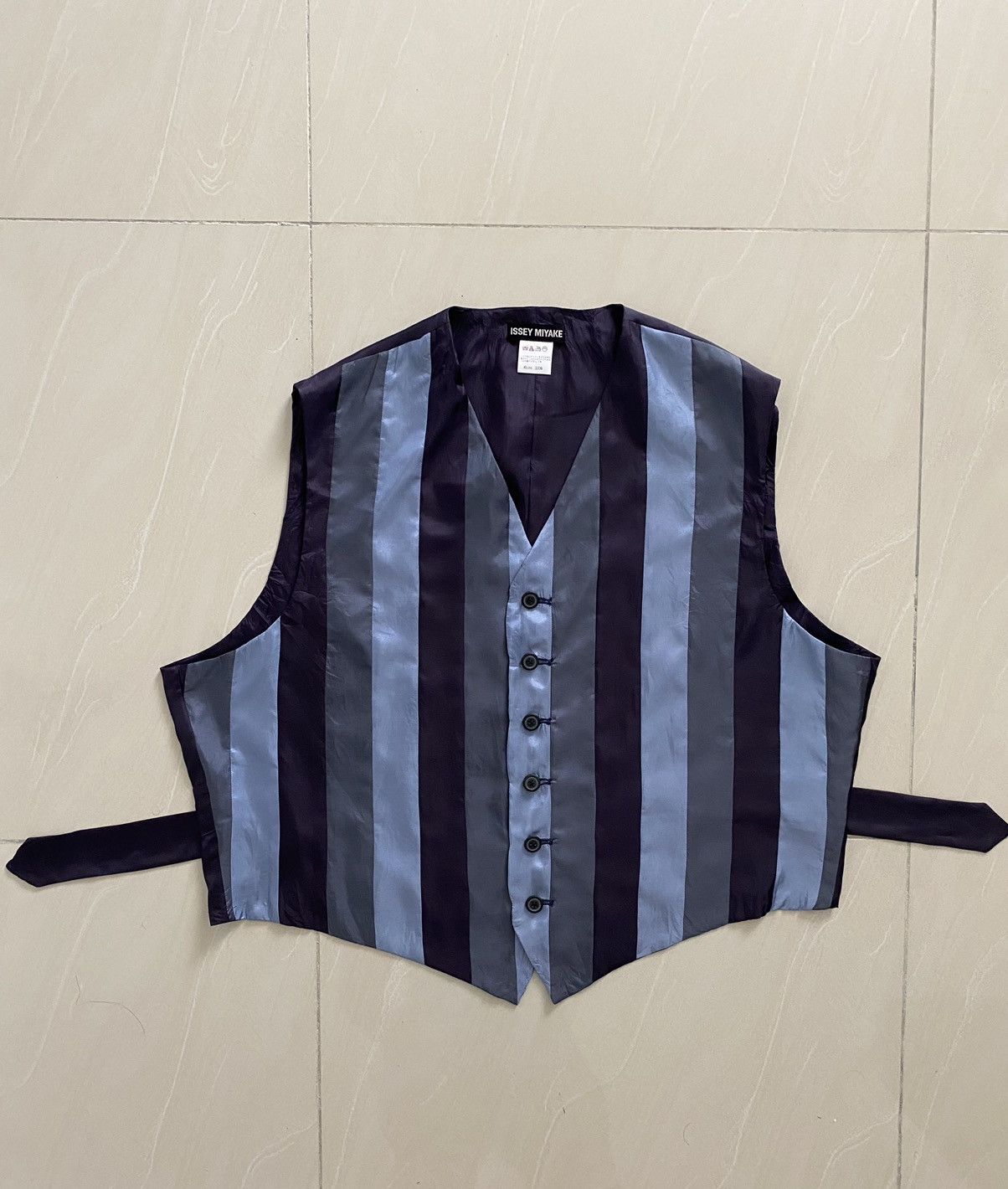 Issey Miyake Grail💥 Issey Miyake Vest 🇯🇵 Size US XL / EU 56 / 4 - 5 Thumbnail