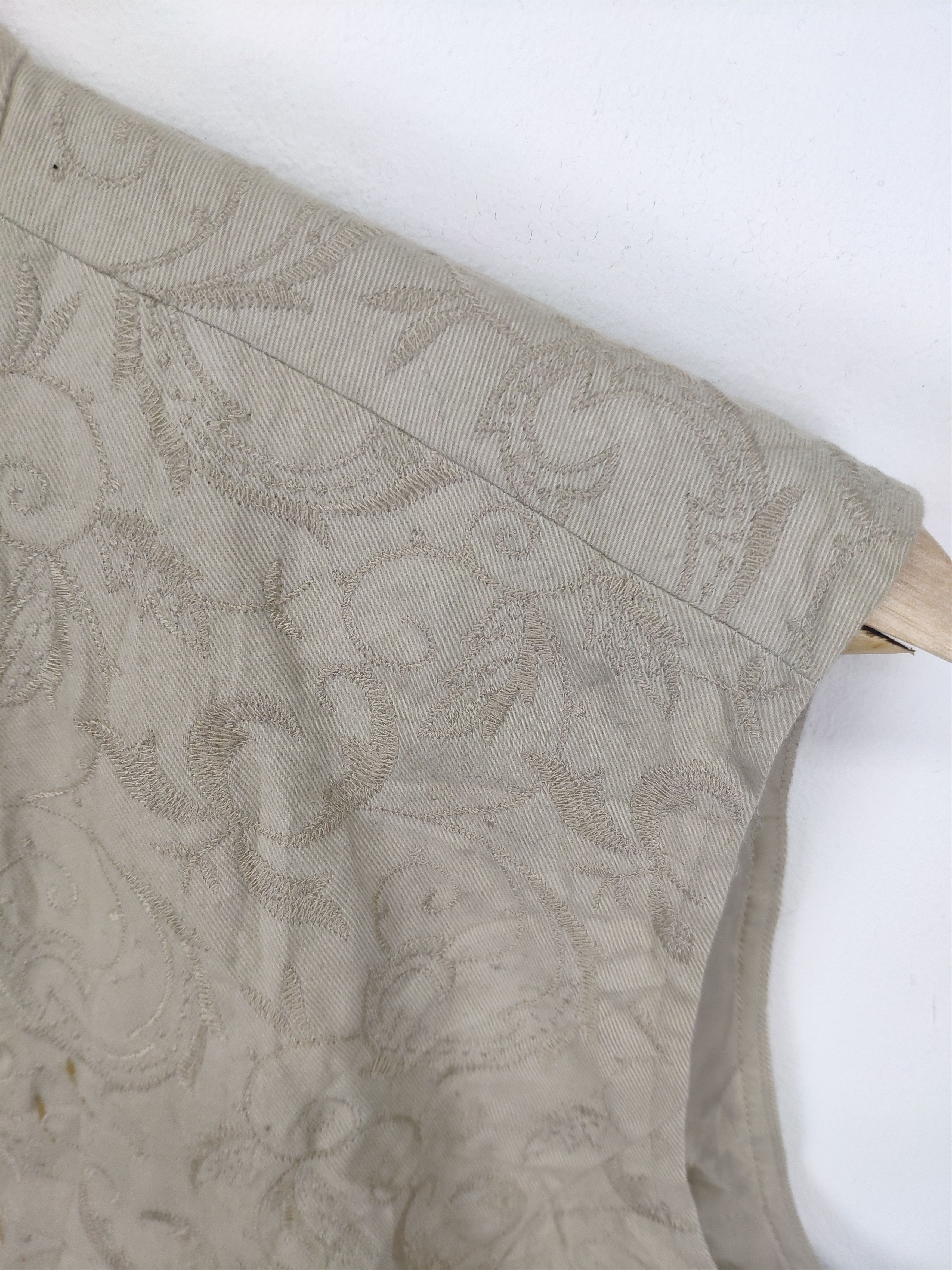 Japanese Brand × Vintage Vintage Japanese Vest Floral Motif Size M / US 6-8 / IT 42-44 - 4 Thumbnail