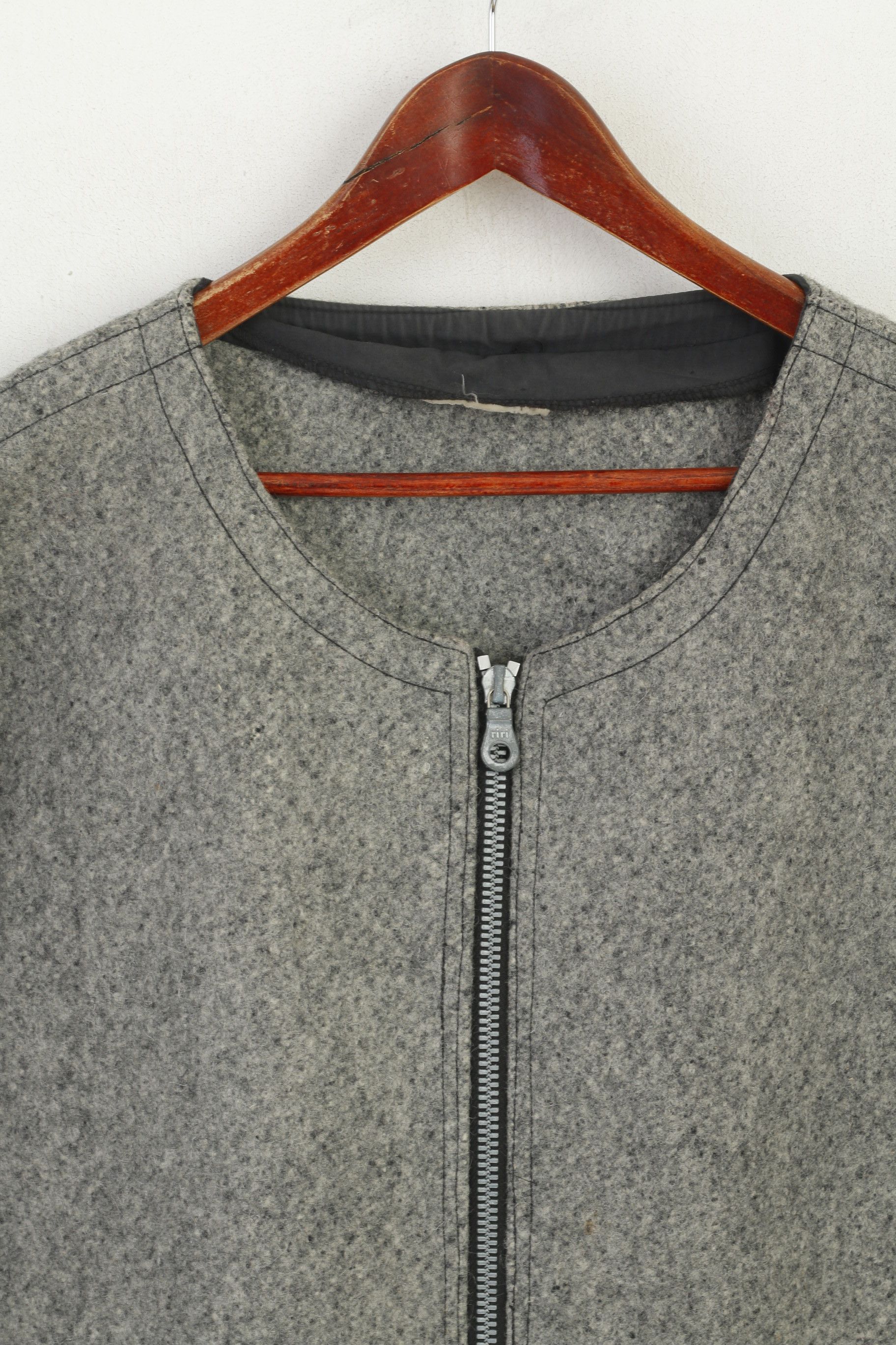 Vintage Chiemsee Women XL Jacket Grey Vintage Oversize 7361 Size XL / US 12-14 / IT 48-50 - 2 Thumbnail