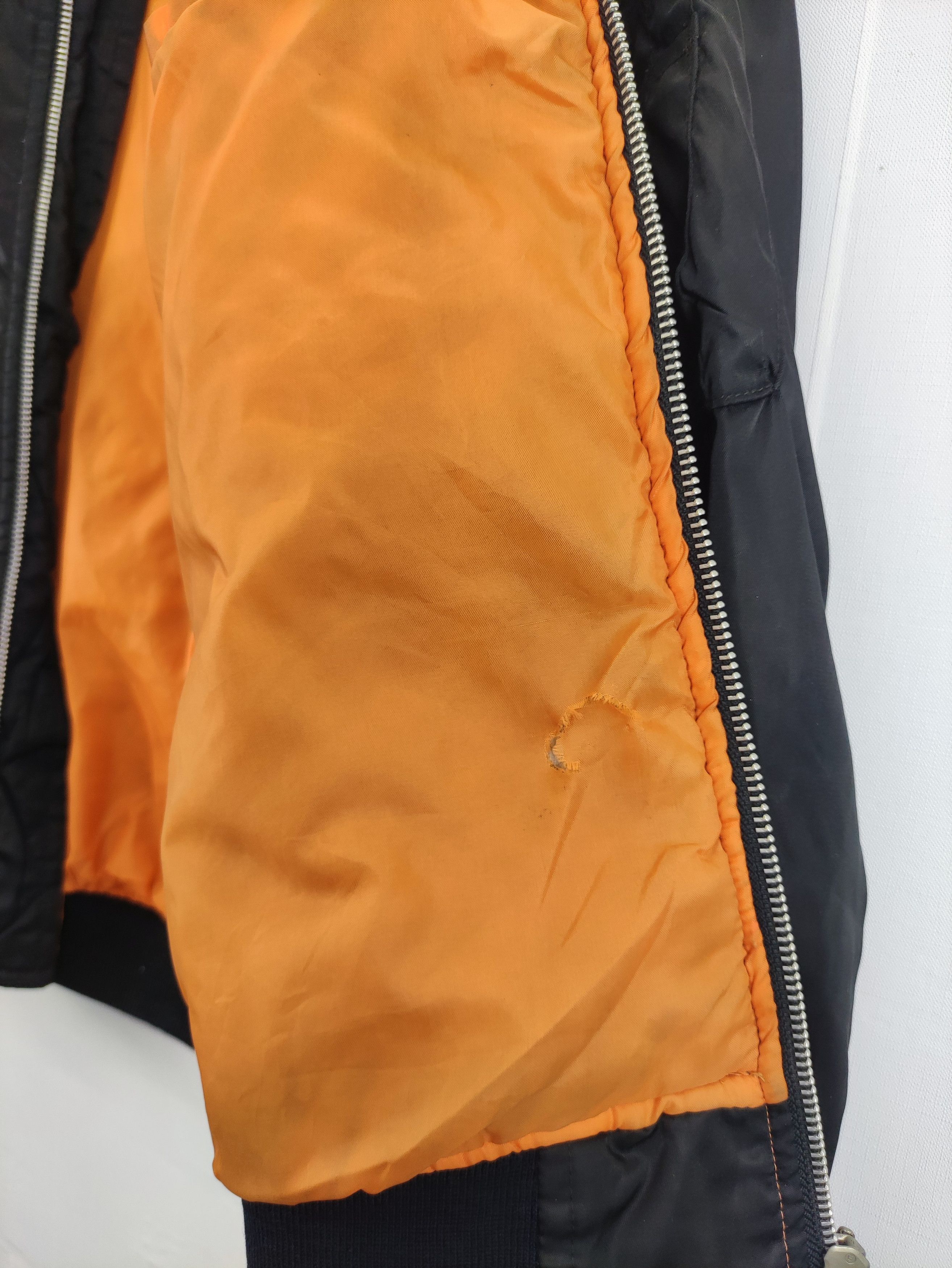 Vintage Vintage Bomber Jacket Tradition Zipper Size US L / EU 52-54 / 3 - 5 Thumbnail