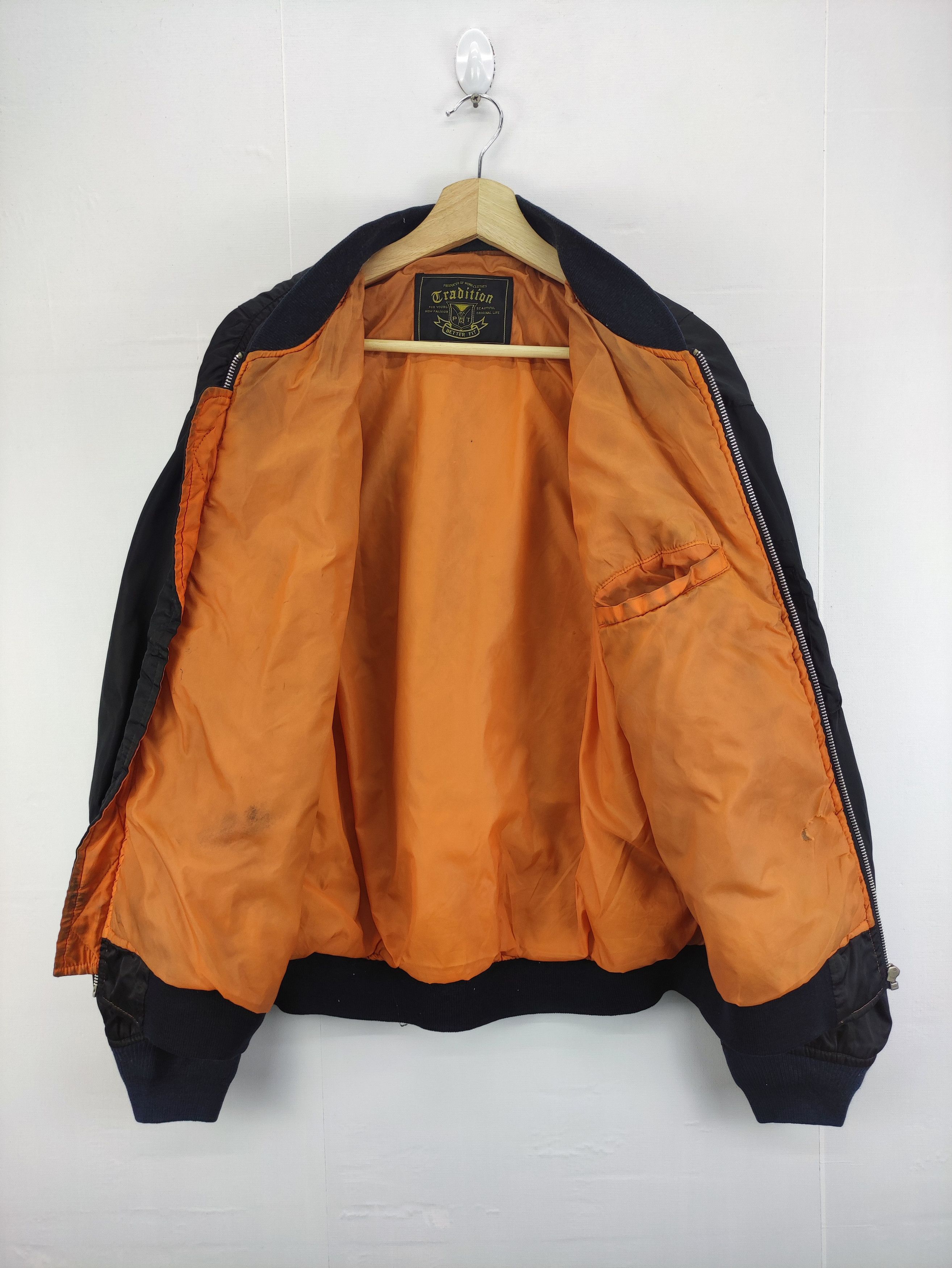 Vintage Vintage Bomber Jacket Tradition Zipper Size US L / EU 52-54 / 3 - 7 Thumbnail