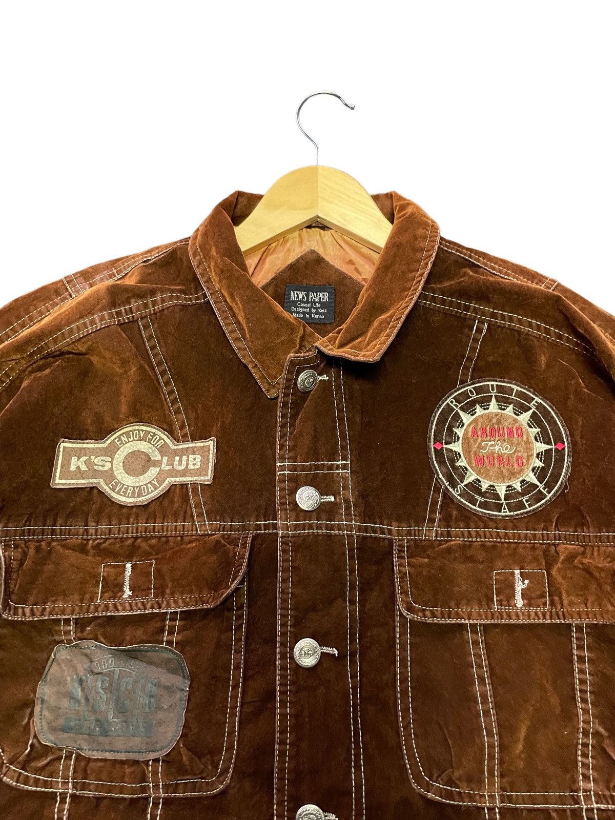 Japanese Brand Vintage News Paper Velvet Jacket Size US L / EU 52-54 / 3 - 5 Thumbnail