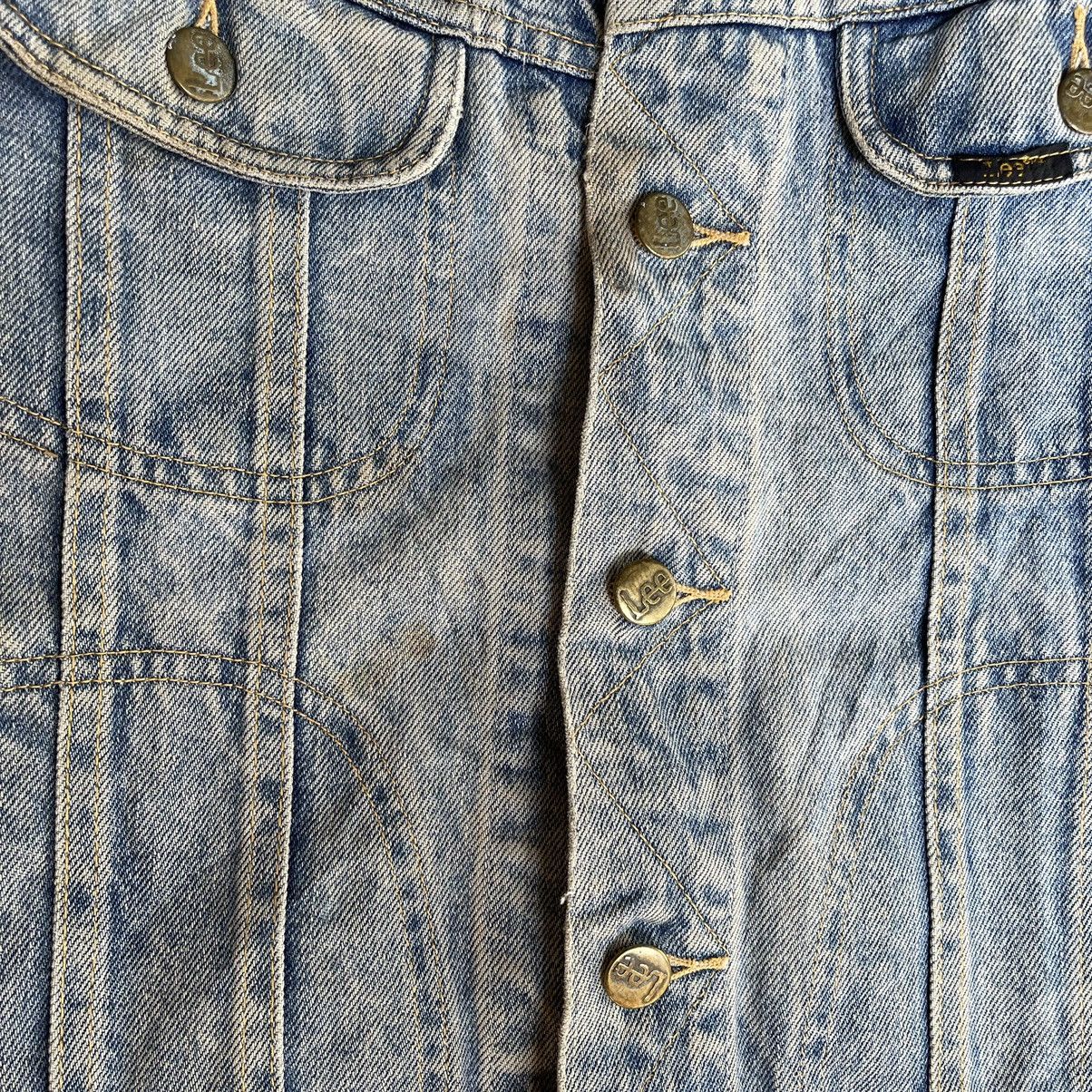 Japanese Brand Vintage Lee Trucker Jacket Denime Jacket Button Stone Wash Size US S / EU 44-46 / 1 - 3 Thumbnail