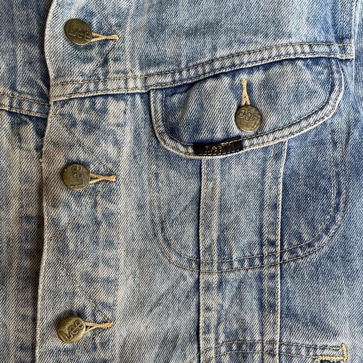 Japanese Brand Vintage Lee Trucker Jacket Denime Jacket Button Stone Wash Size US S / EU 44-46 / 1 - 4 Thumbnail