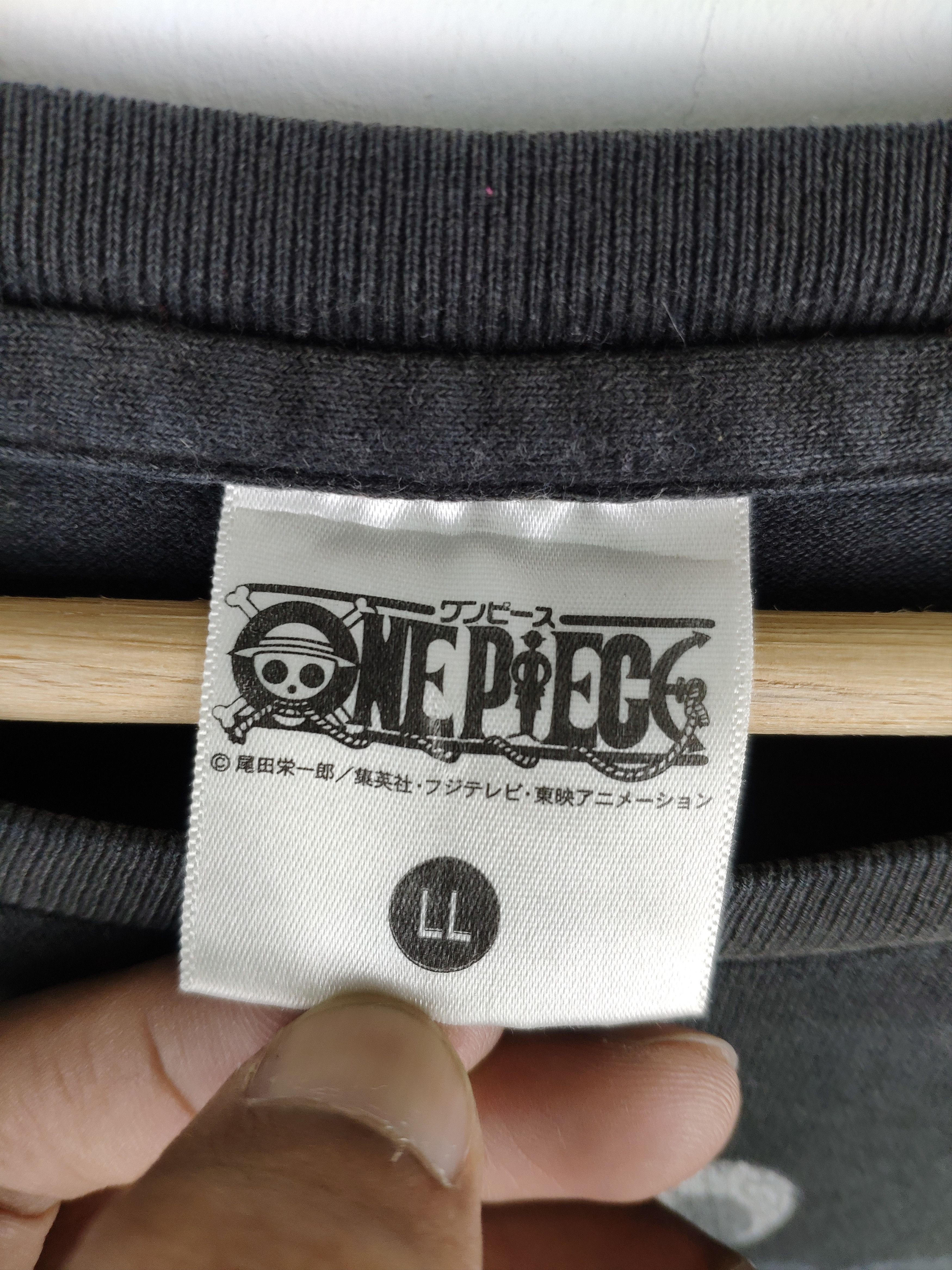 Anime × Japanese Brand × One Piece Vintage One Piece Shirt Long Sleeve Sunfaded Size US M / EU 48-50 / 2 - 3 Thumbnail