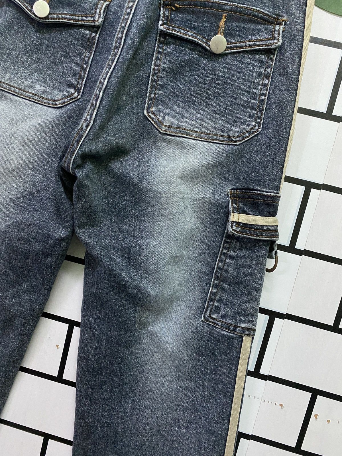 Japanese Brand × Vintage Cargo LA TOOKN Flared Bootcut Multi pocket Pant Size US 27 - 11 Thumbnail