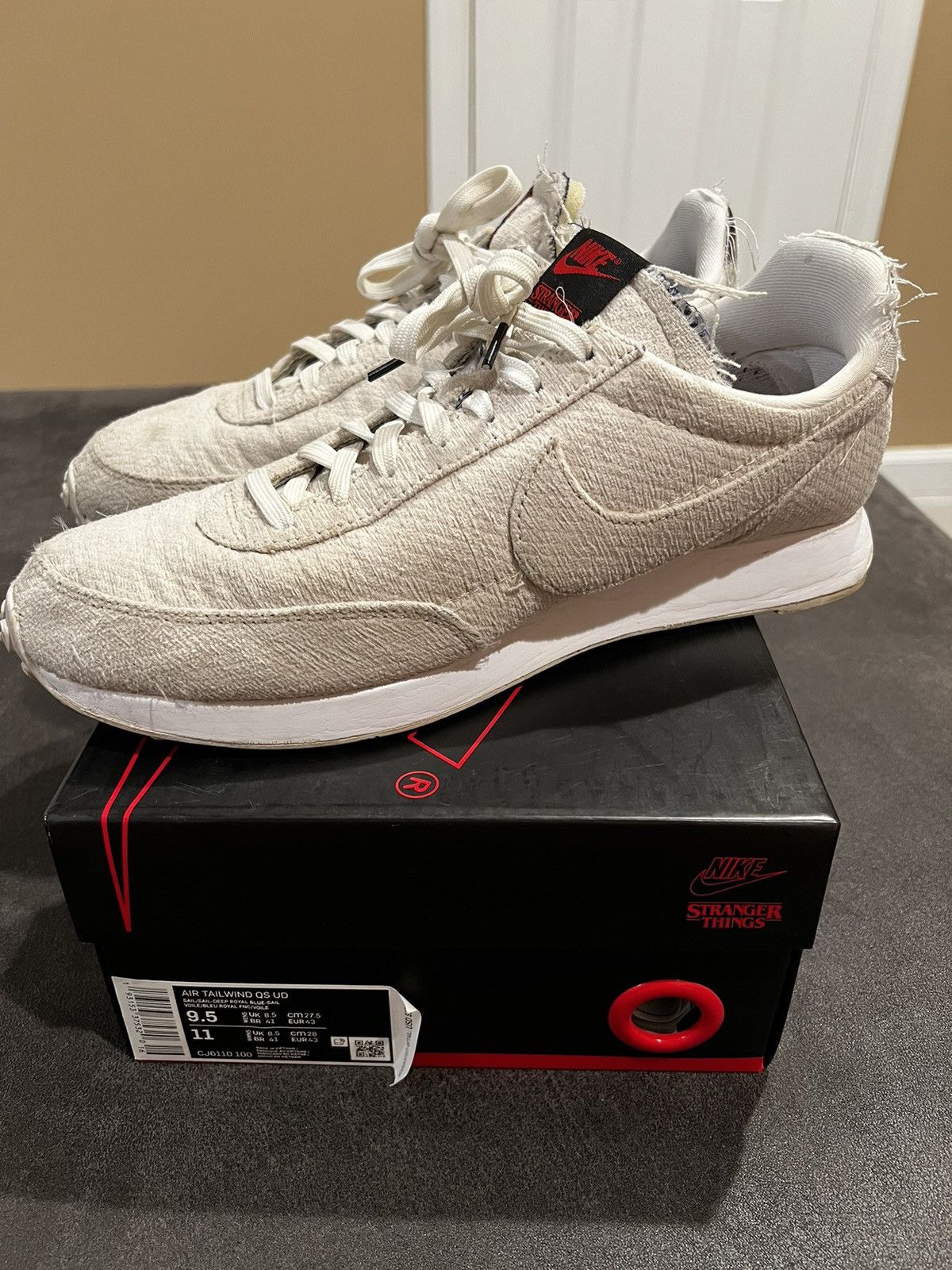 Nike Tailwind Stranger Things Upside Down