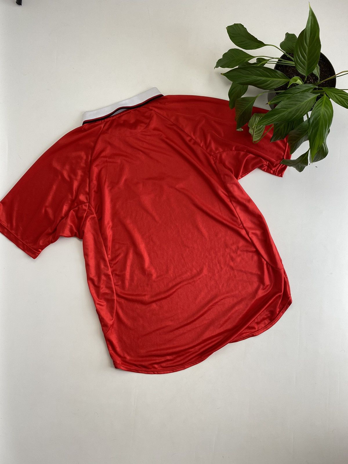 Vintage Vintage Manchester United Sharp Retro soccer jersey Size US XL / EU 56 / 4 - 5 Thumbnail