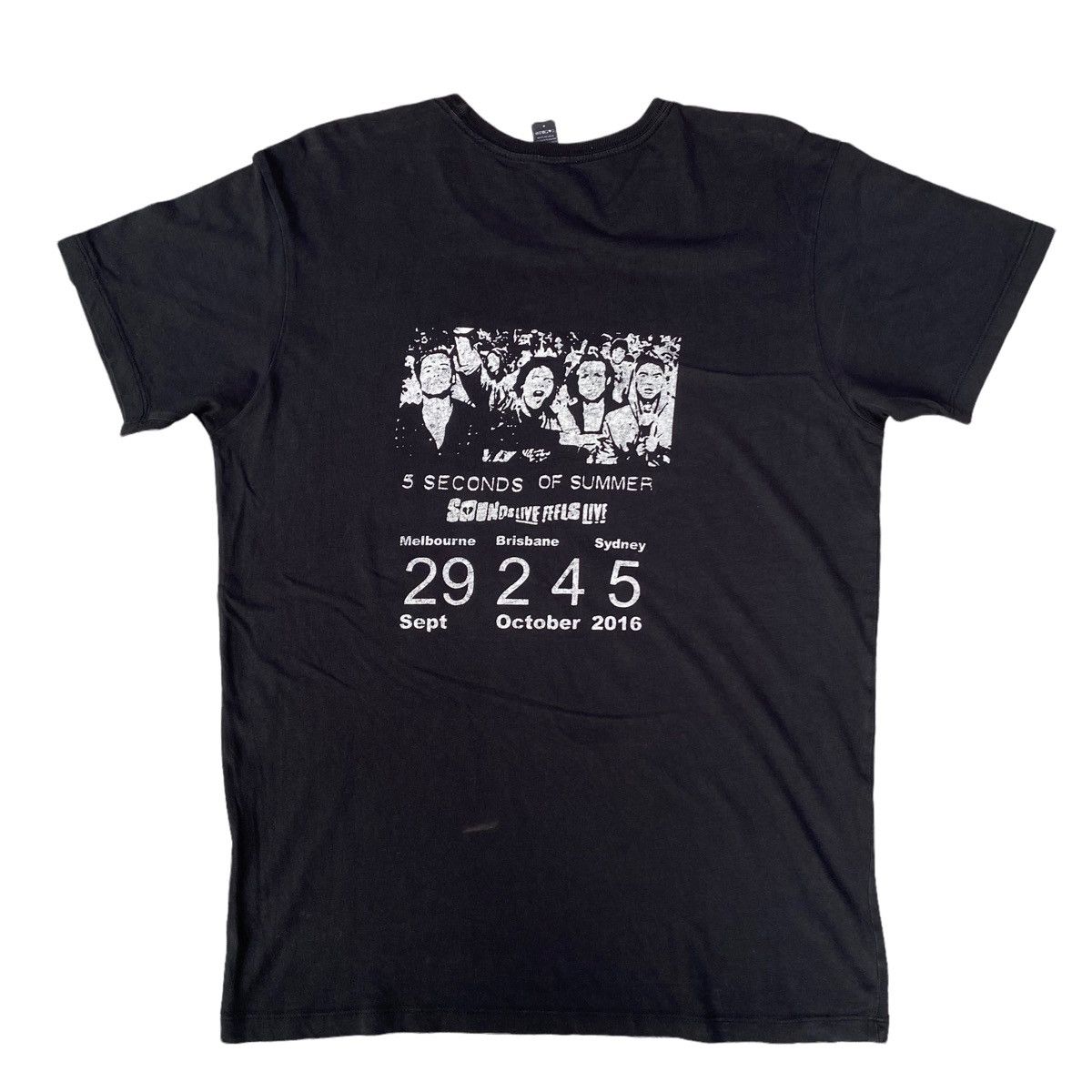 Band Tees × Vintage 5 Seconds Of Summer Live Concert Vintage Band Shirt. #W Size US M / EU 48-50 / 2 - 5 Thumbnail