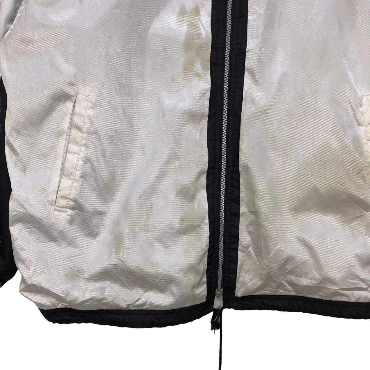 Colmar Vintage Colmar Sportwear Light Jacket Size US XL / EU 56 / 4 - 4 Thumbnail