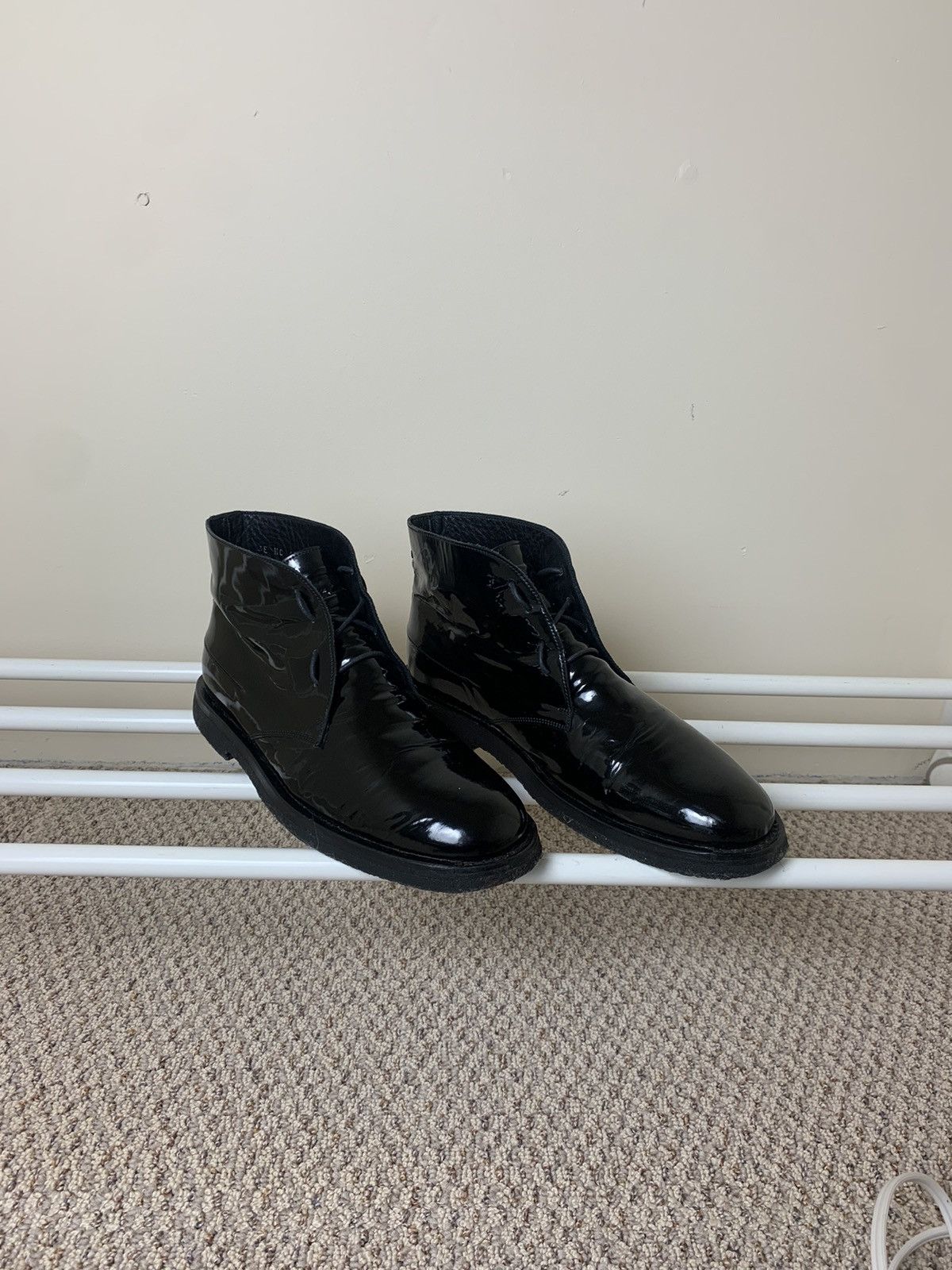 Dior × Hedi Slimane Dior Homme SS04 "Strip" Black Patent Leather Chukka Boots Size US 7 / EU 40 - 1 Thumbnail