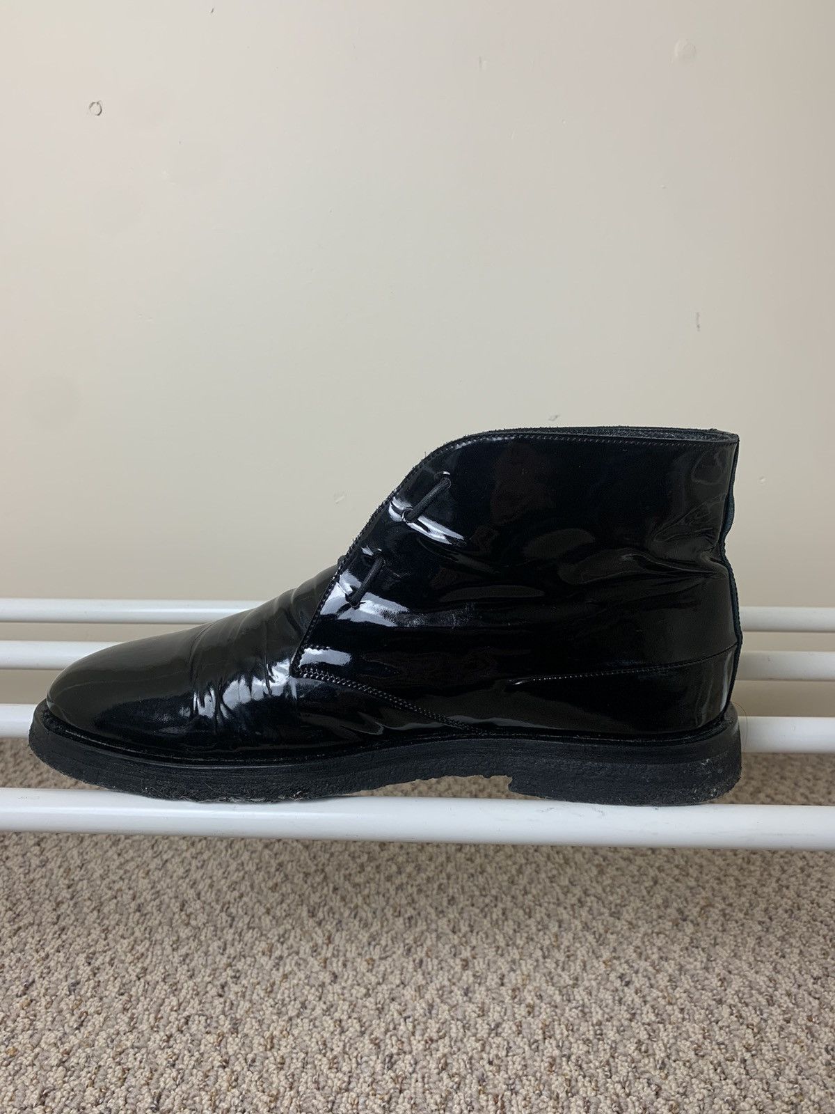 Dior × Hedi Slimane Dior Homme SS04 "Strip" Black Patent Leather Chukka Boots Size US 7 / EU 40 - 5 Thumbnail