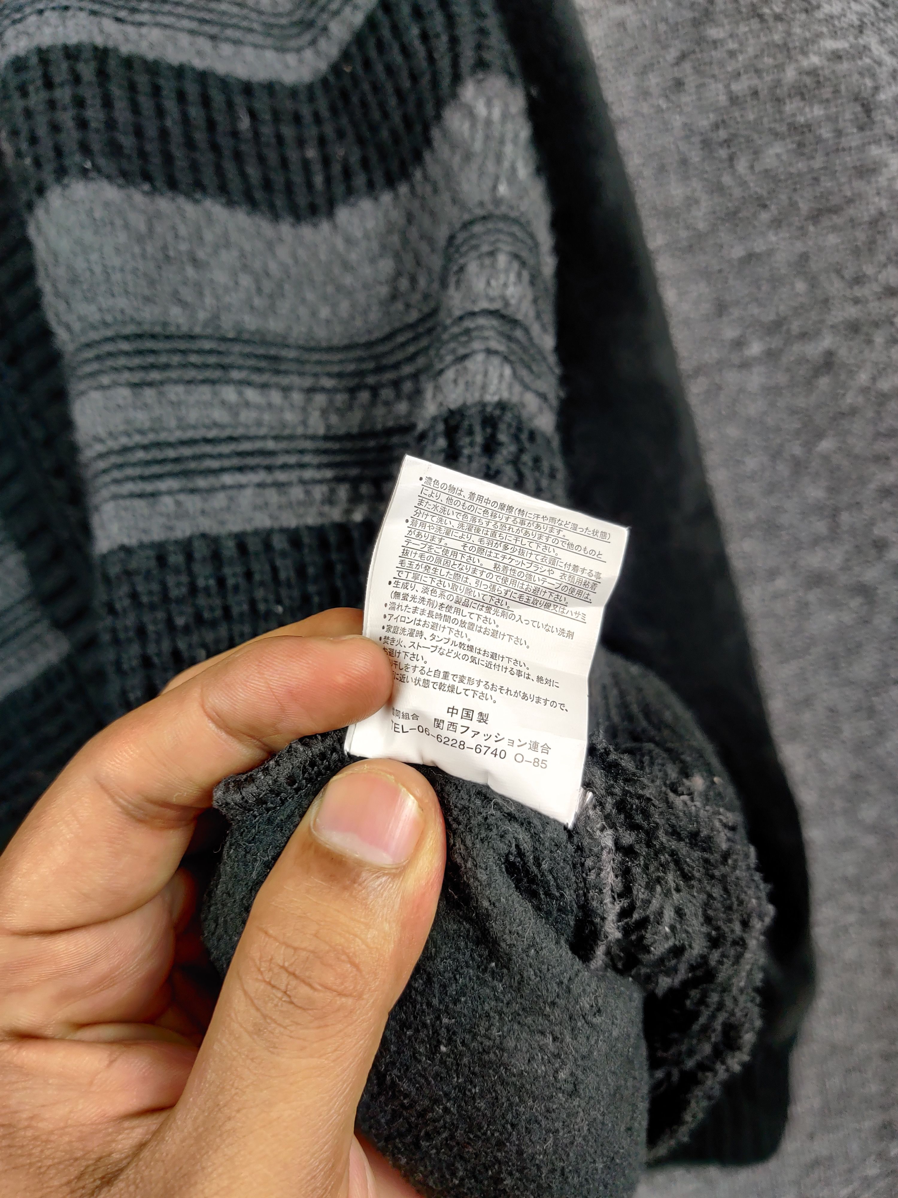 Japanese Brand Vintage Japanese Brand Practical Zipper Knit Sweater Size US L / EU 52-54 / 3 - 9 Thumbnail
