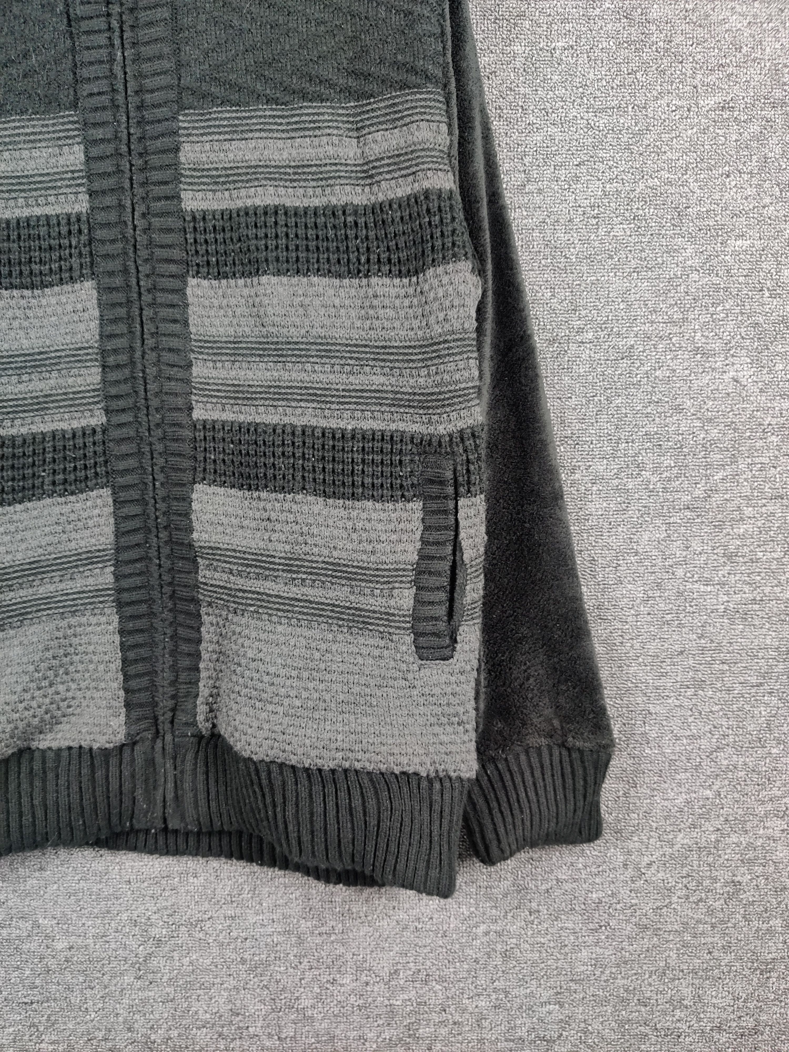 Japanese Brand Vintage Japanese Brand Practical Zipper Knit Sweater Size US L / EU 52-54 / 3 - 3 Thumbnail