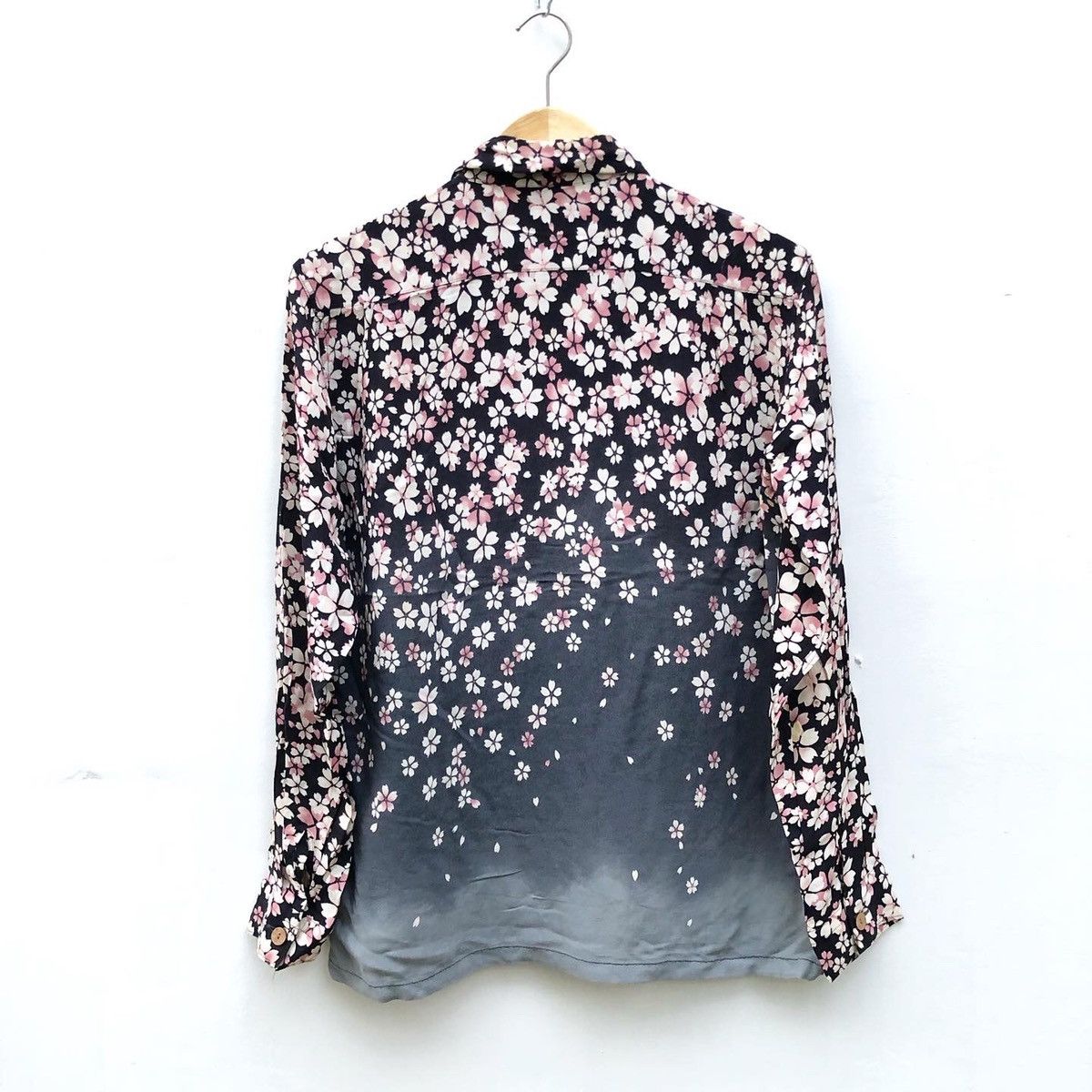 IOLANI Rare Hawaiian Shirt Iolani japanese brand sakura printed Size US M / EU 48-50 / 2 - 2 Thumbnail