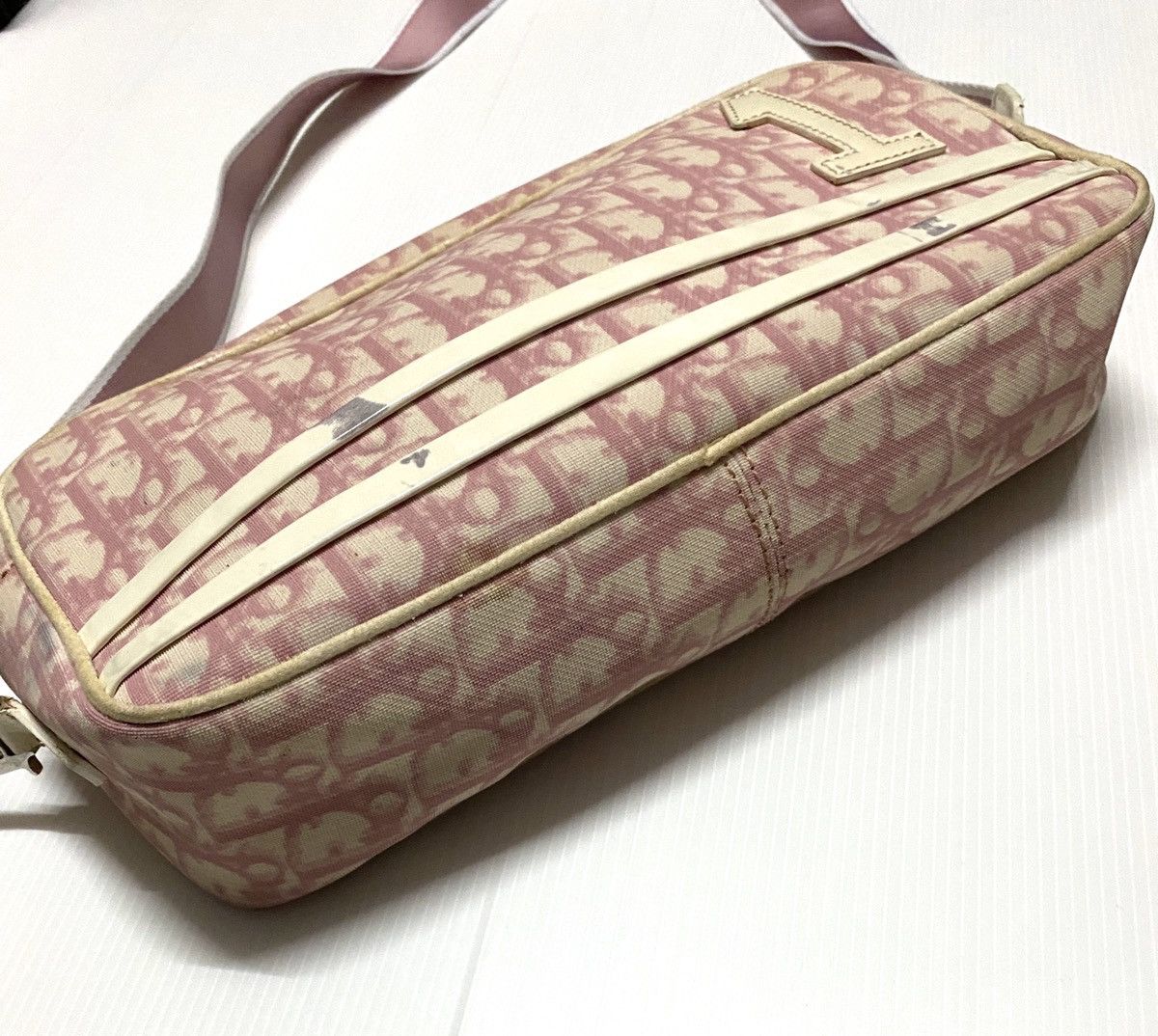 Dior Authentic Christian Dior Monogram Slingbag Size ONE SIZE - 17 Thumbnail