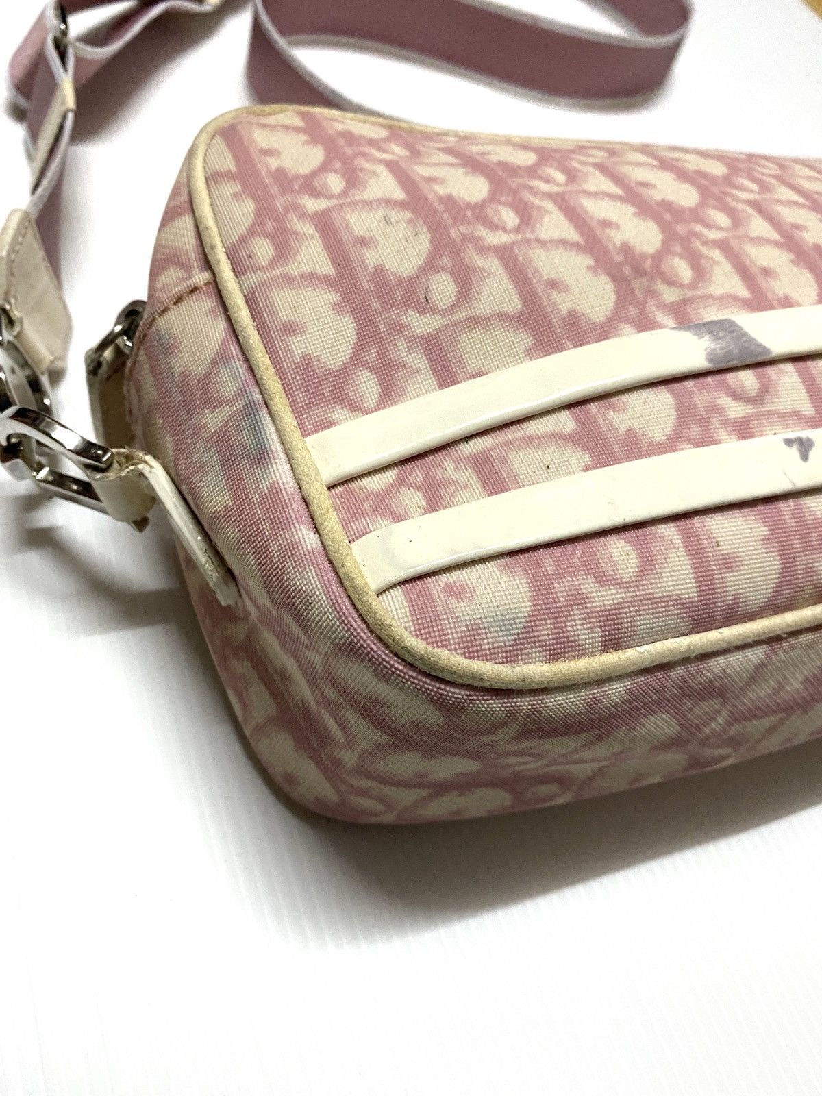 Dior Authentic Christian Dior Monogram Slingbag Size ONE SIZE - 4 Thumbnail