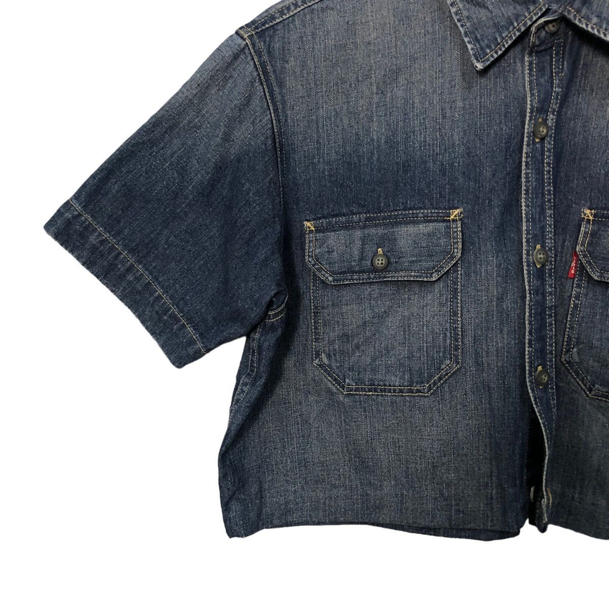 Levi's Vintage Levis Red Tab Button Ups Denim Crop Tops Jacket Size L / US 10 / IT 46 - 3 Thumbnail