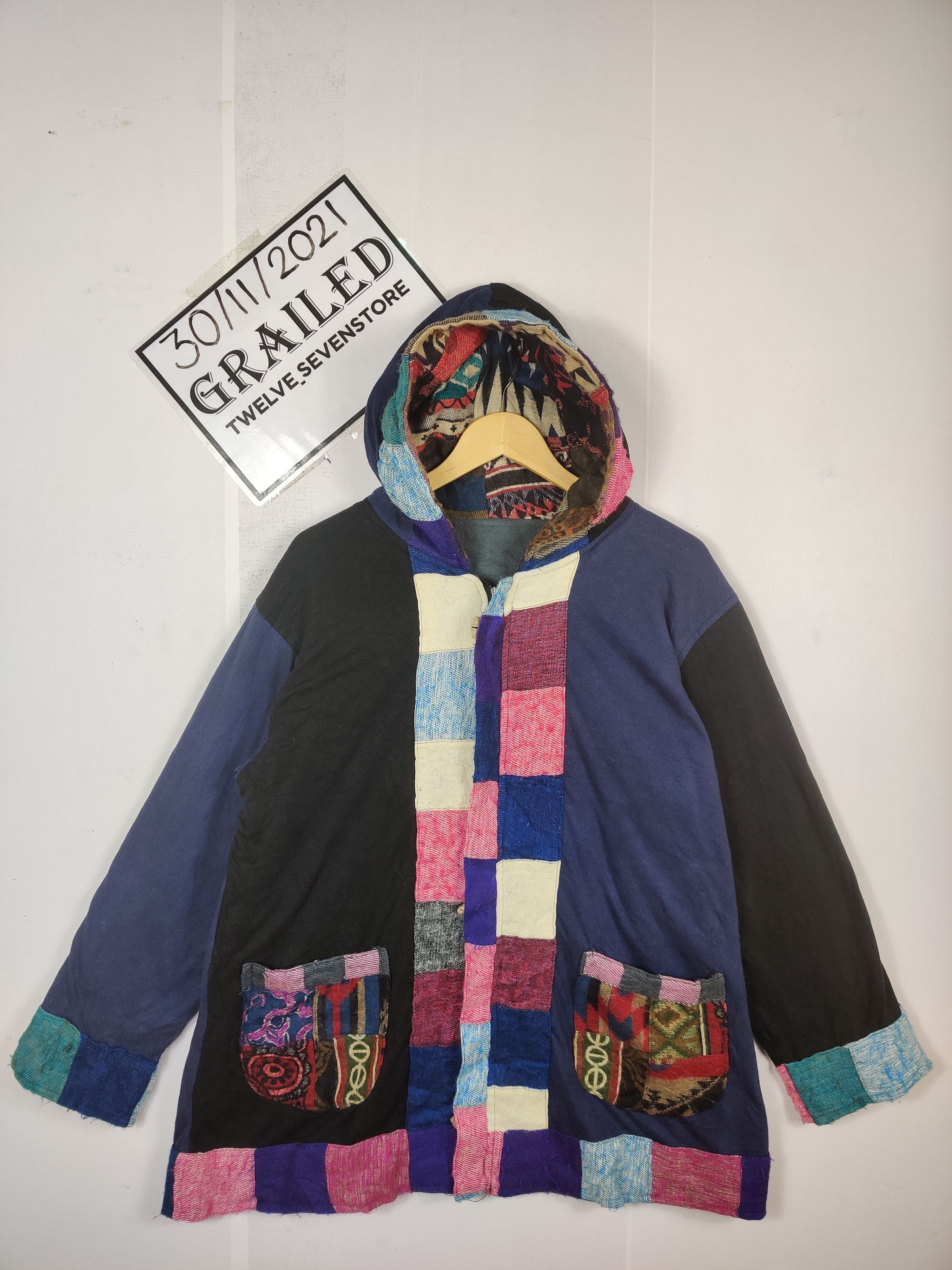 Japanese Brand Vintage Patchwork Zip Up Hooded Navajo Size US L / EU 52-54 / 3 - 1 Thumbnail
