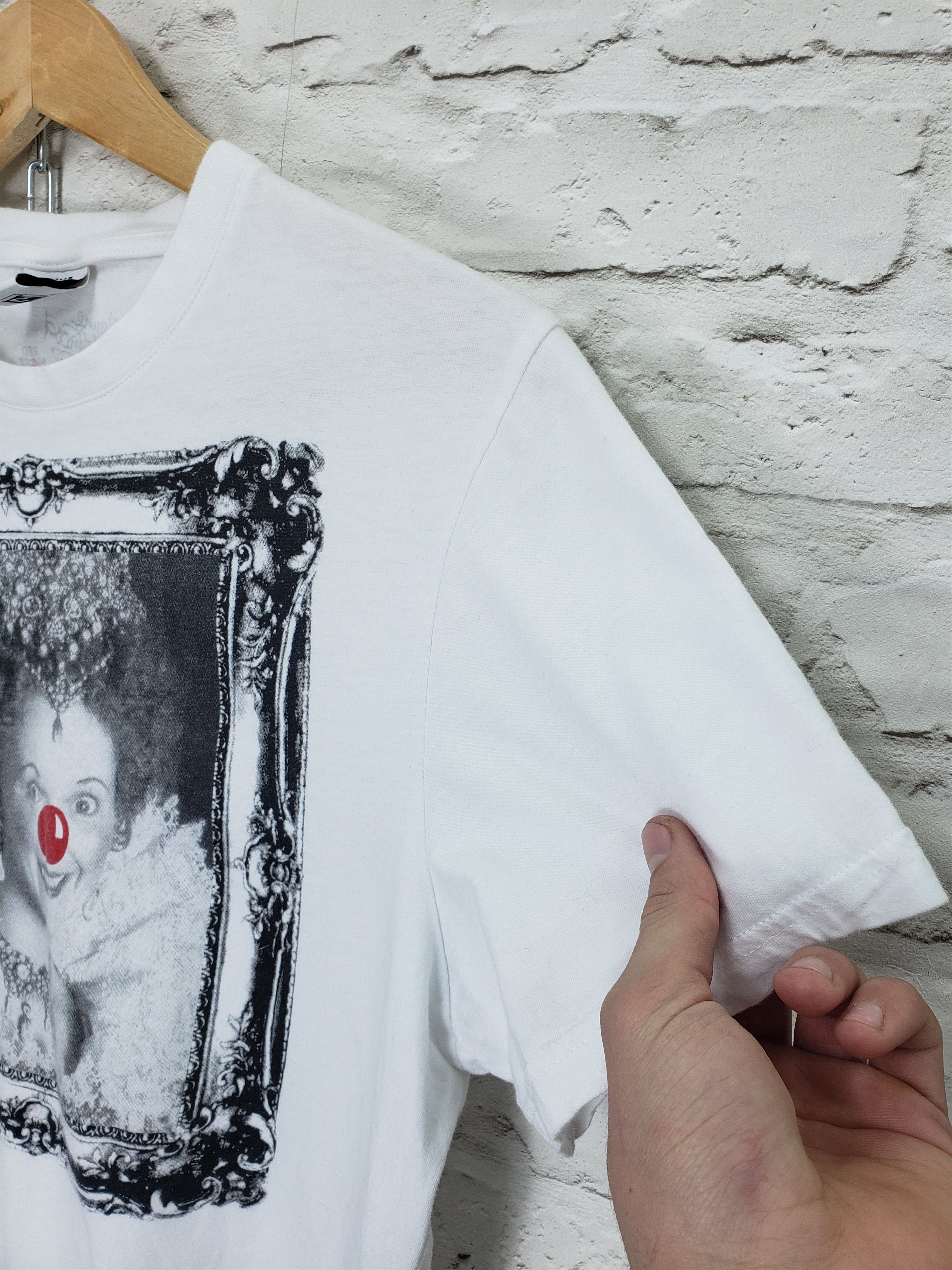 Vivienne Westwood Vivienne Westwood comic relief t-shirt Size US S / EU 44-46 / 1 - 3 Thumbnail
