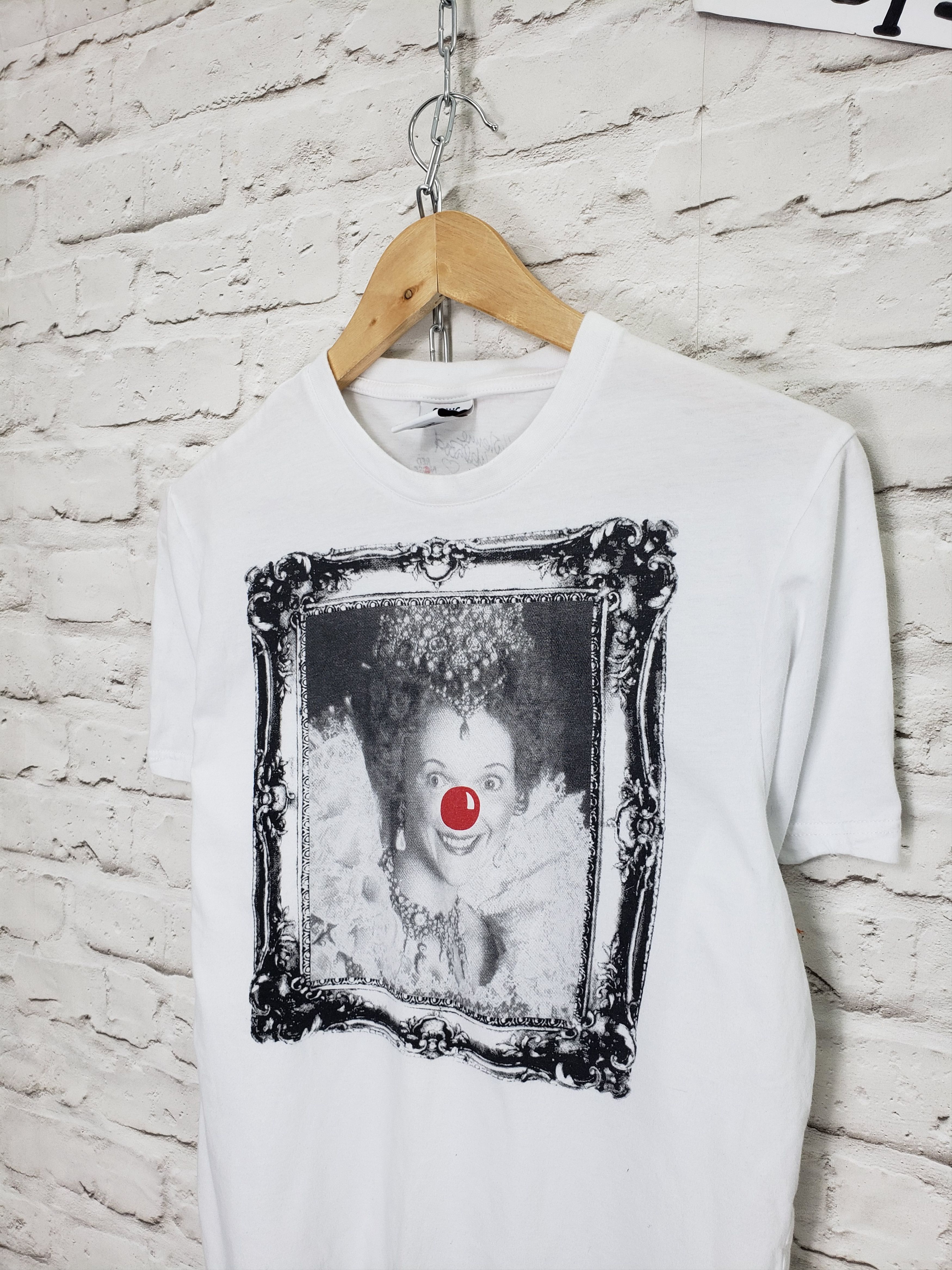 Vivienne Westwood Vivienne Westwood comic relief t-shirt Size US S / EU 44-46 / 1 - 2 Thumbnail