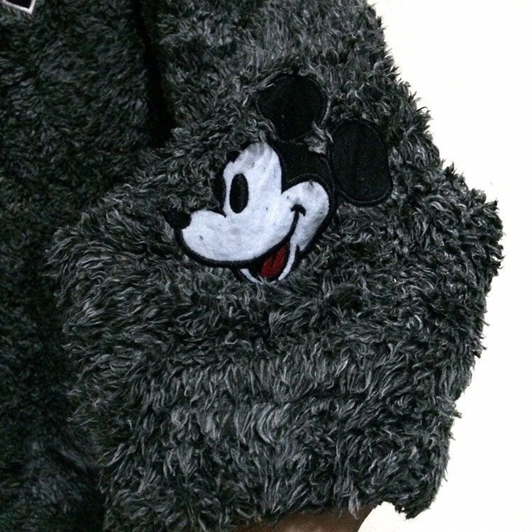 Disney × Mickey Mouse Mickey Mouse Embroidery Fleece Hoodie Pullover Walt Disney Size US L / EU 52-54 / 3 - 4 Thumbnail