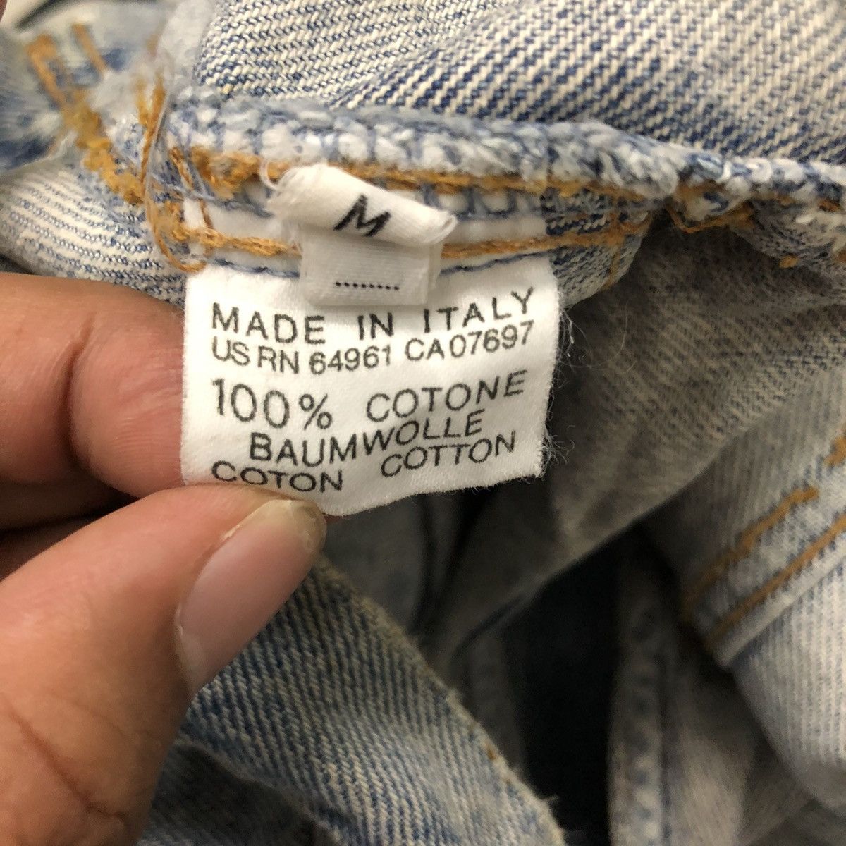 Sisley Vintage Sisley Button Ups Faded Denim Vest Made in Italy Size L / US 10 / IT 46 - 9 Thumbnail