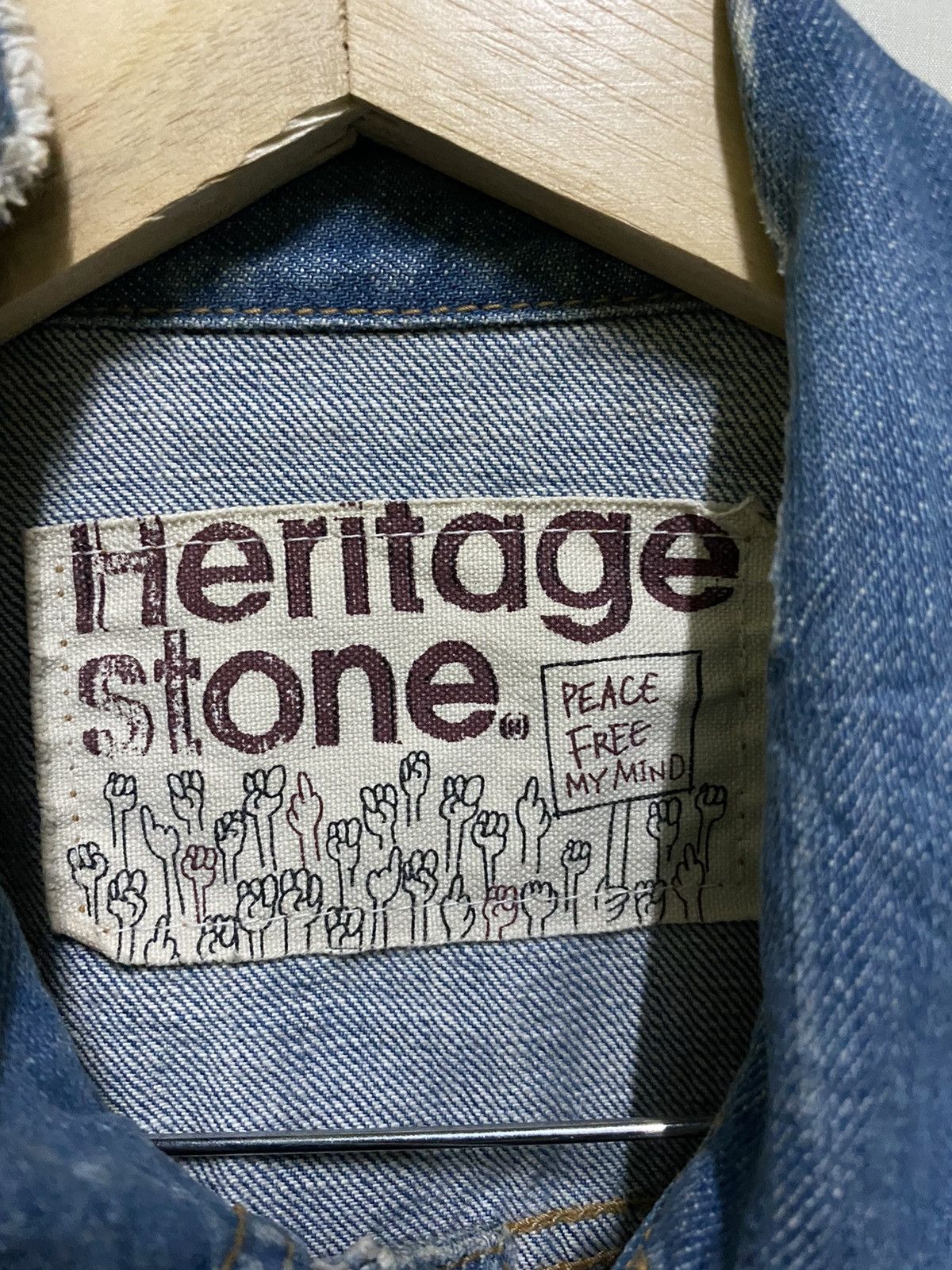 Japanese Brand Heritage Stone Trucker Thrashed Jacket Distressed Size US L / EU 52-54 / 3 - 6 Thumbnail