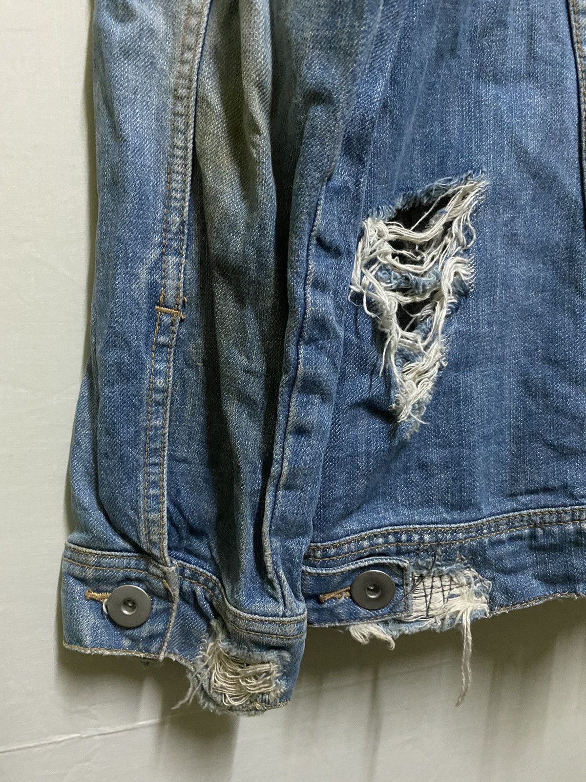 Japanese Brand Heritage Stone Trucker Thrashed Jacket Distressed Size US L / EU 52-54 / 3 - 9 Thumbnail