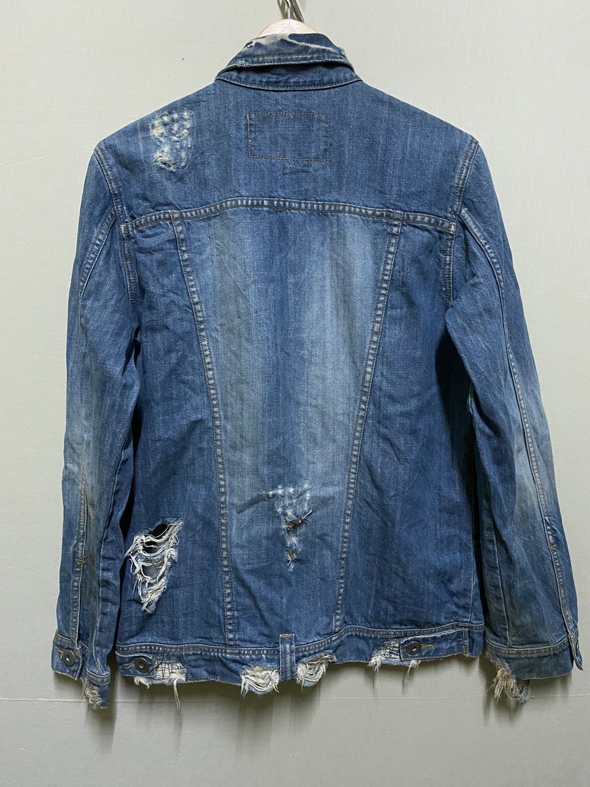Japanese Brand Heritage Stone Trucker Thrashed Jacket Distressed Size US L / EU 52-54 / 3 - 8 Thumbnail