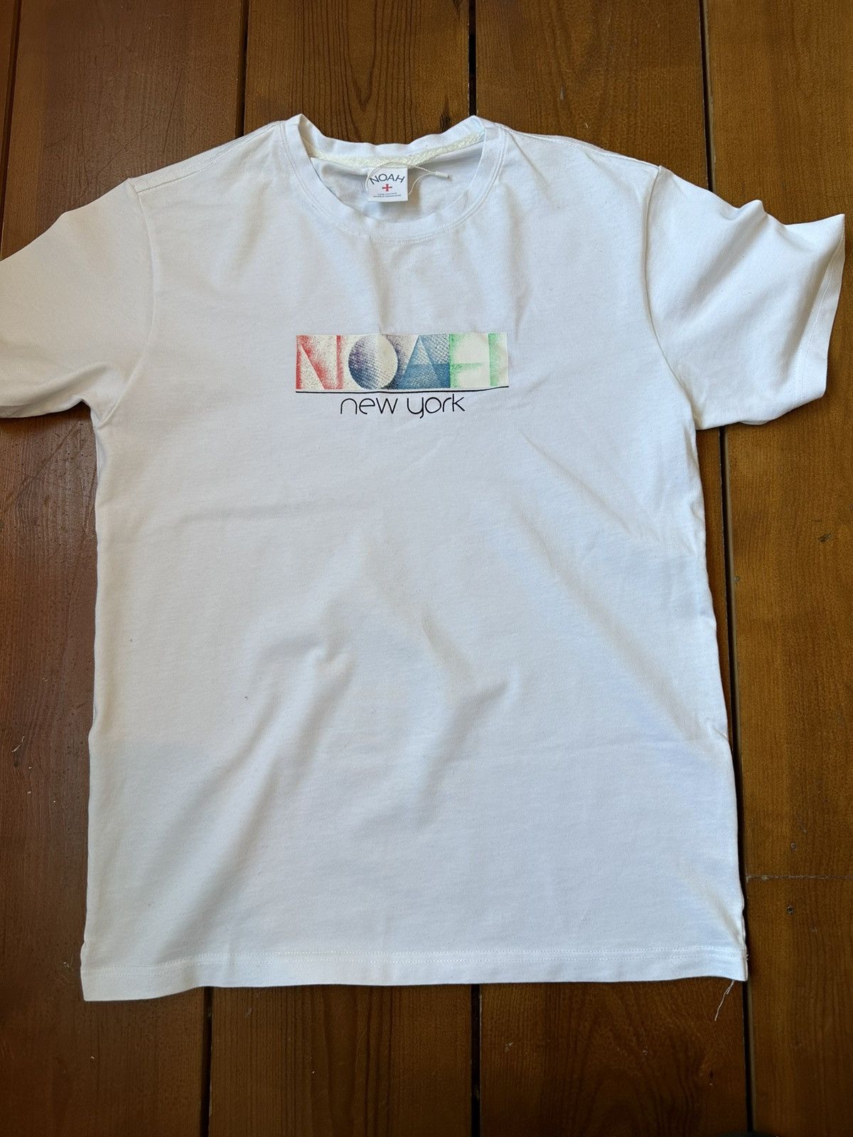 NOAH logo tee