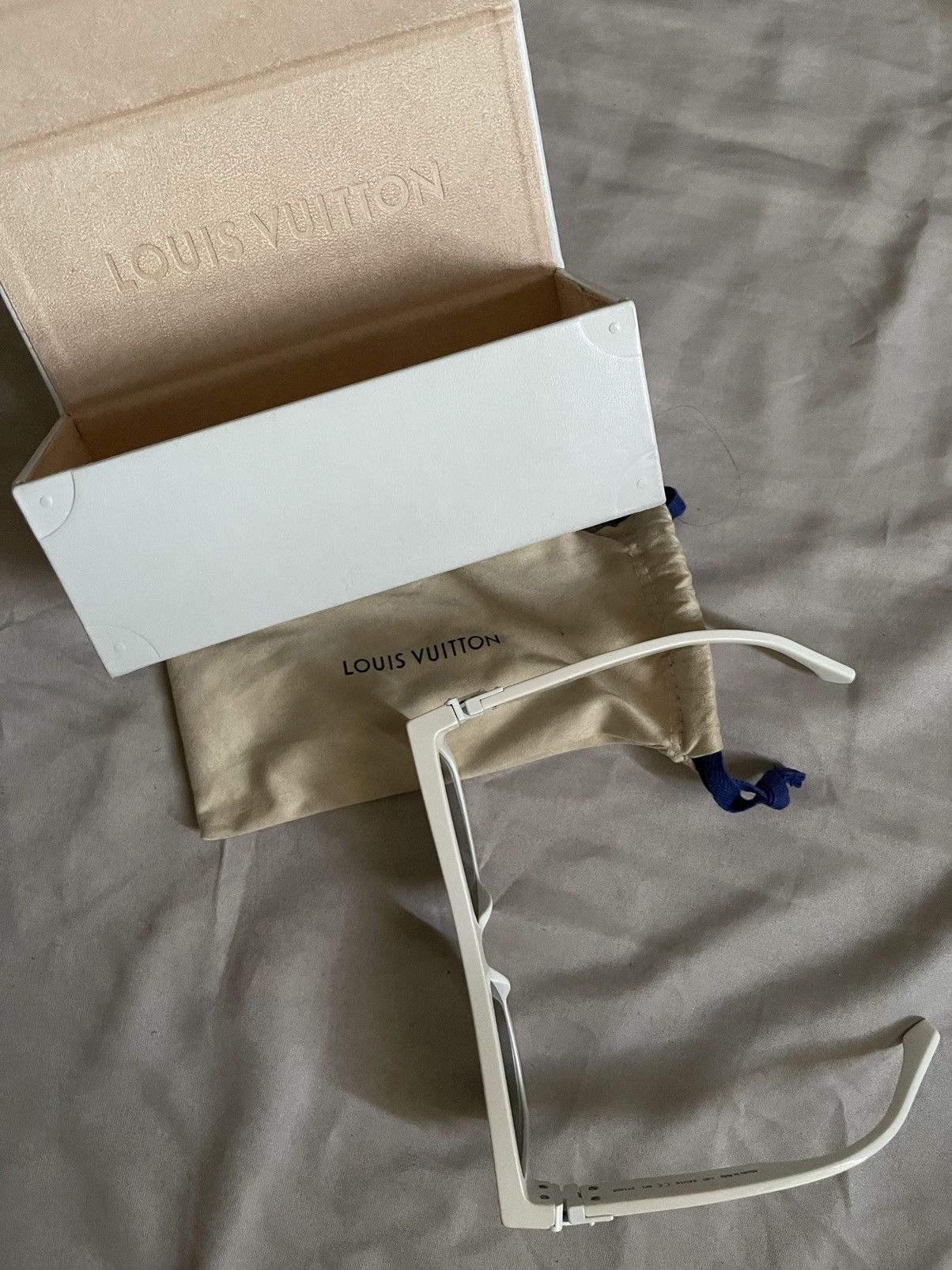 Louis Vuitton Louis Vuitton Skeptical sunglasses by Virgil Abloh Size ONE SIZE - 8 Thumbnail