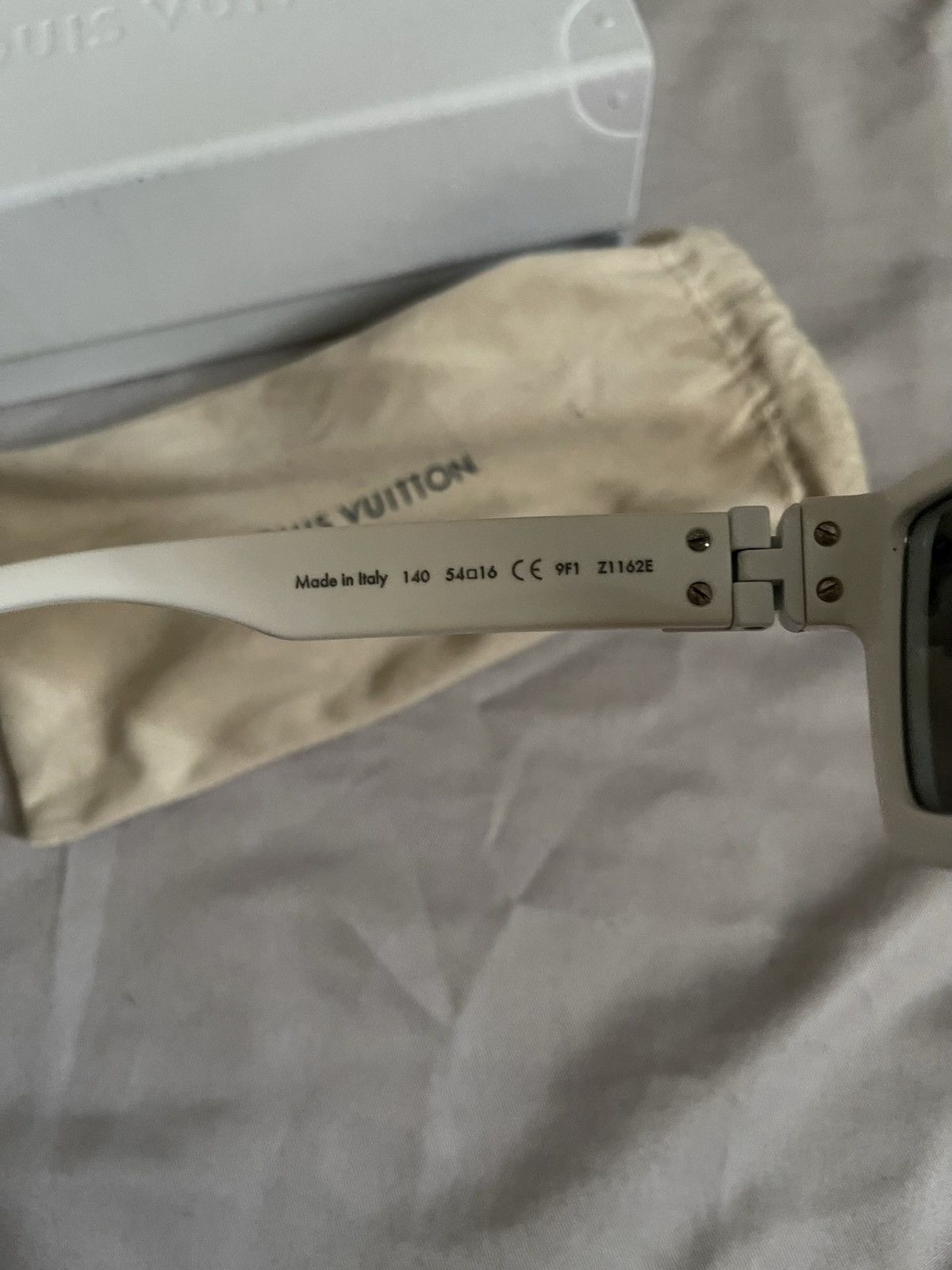 Louis Vuitton Louis Vuitton Skeptical sunglasses by Virgil Abloh Size ONE SIZE - 7 Thumbnail