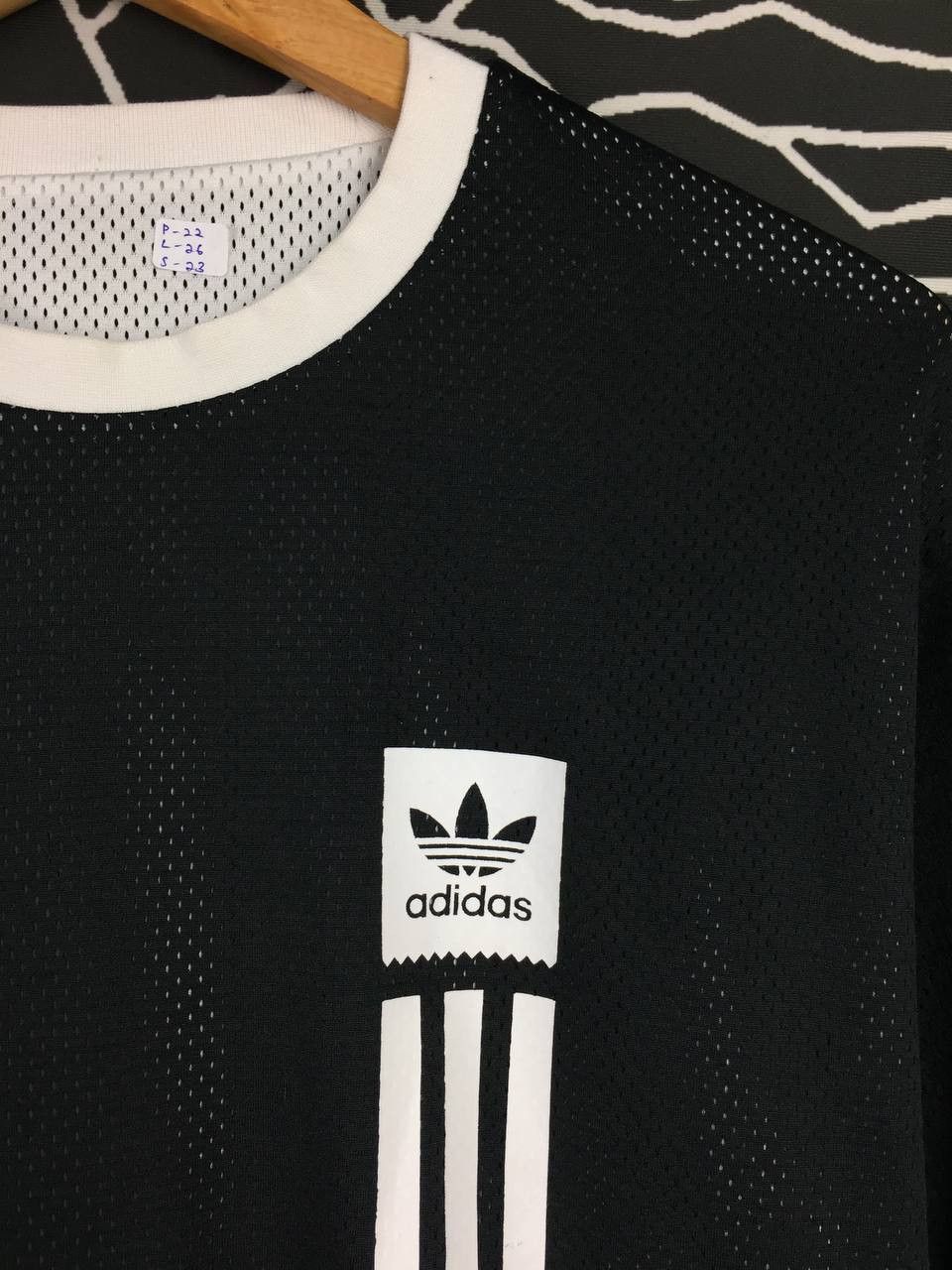 Adidas Adidas Reversible Original Skateboarding Longsleeve Tee Size US L / EU 52-54 / 3 - 3 Thumbnail