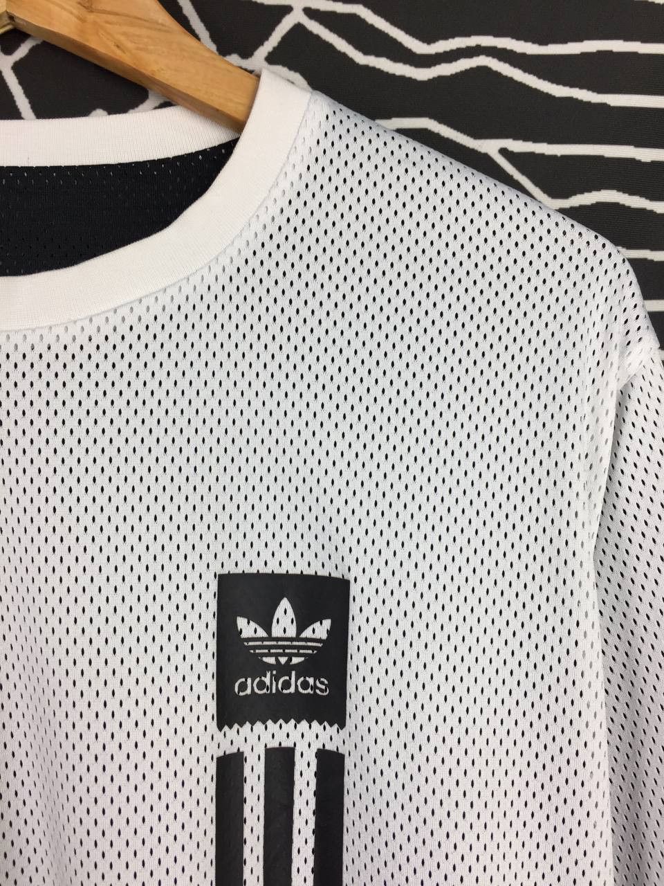 Adidas Adidas Reversible Original Skateboarding Longsleeve Tee Size US L / EU 52-54 / 3 - 9 Thumbnail