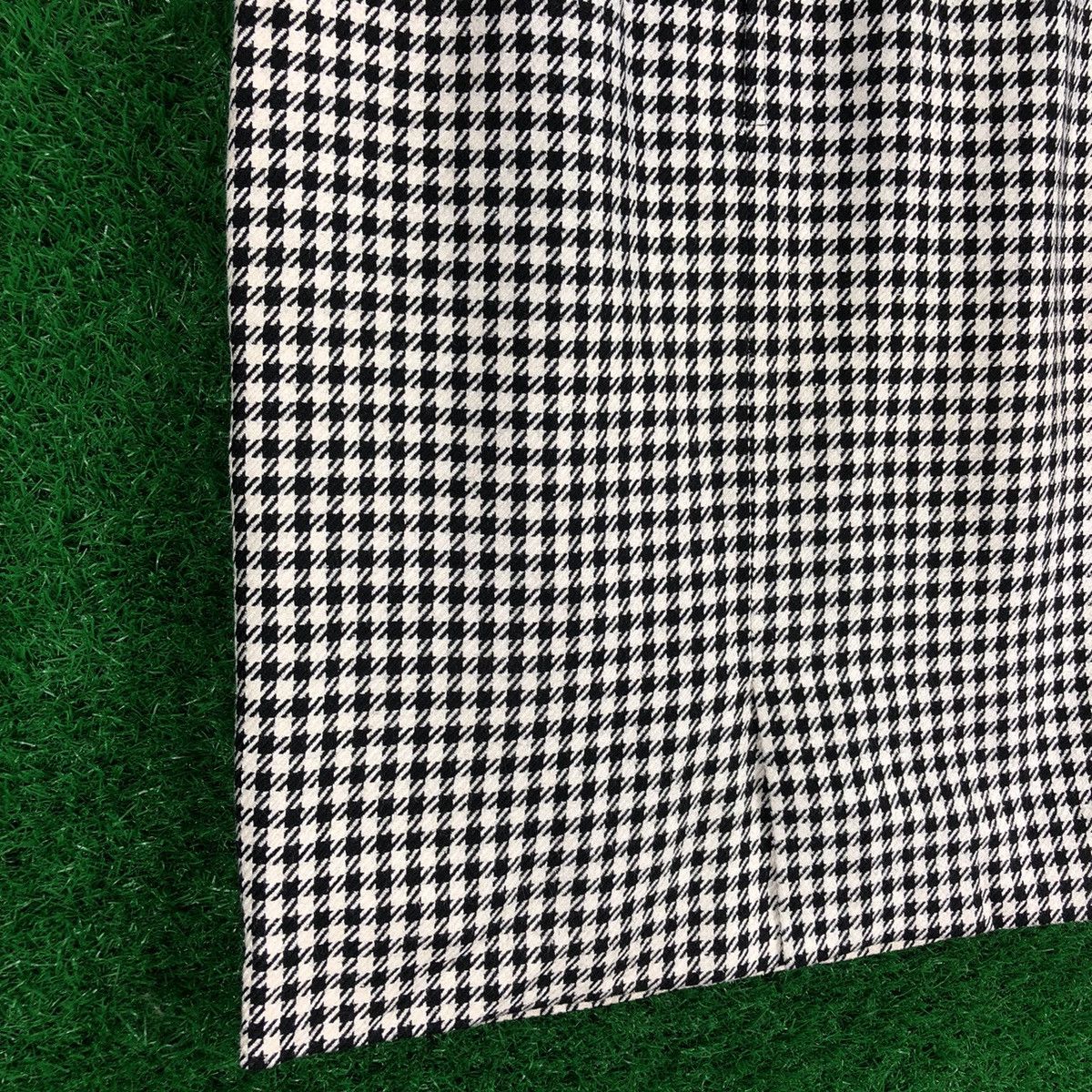 Japanese Brand × Vintage Vintage Houndstooth Skirt Luxury Design Style Unbranded Size 28" / US 6 / IT 42 - 6 Thumbnail