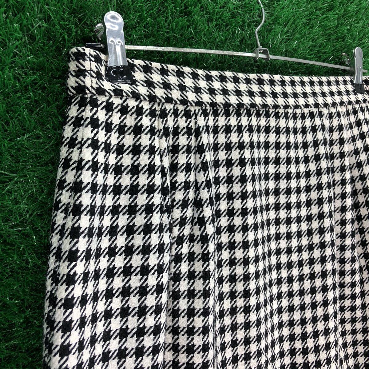 Japanese Brand × Vintage Vintage Houndstooth Skirt Luxury Design Style Unbranded Size 28" / US 6 / IT 42 - 2 Thumbnail