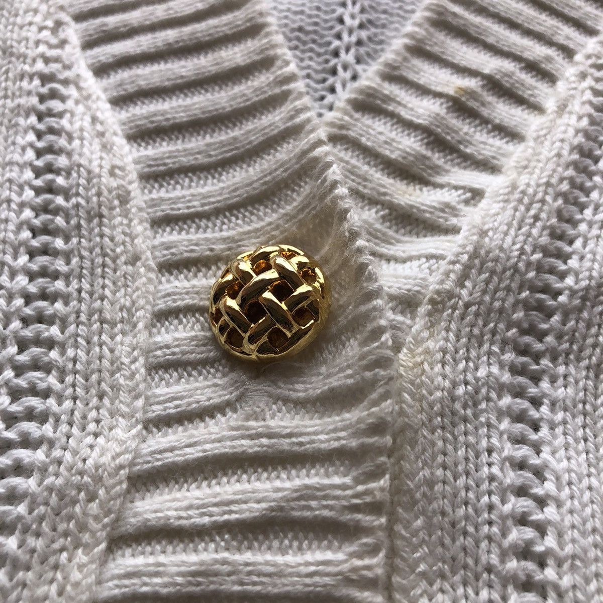 Japanese Brand Vintage 90's Knit Cardigan Gold Button by Concezione Size US L / EU 52-54 / 3 - 12 Thumbnail