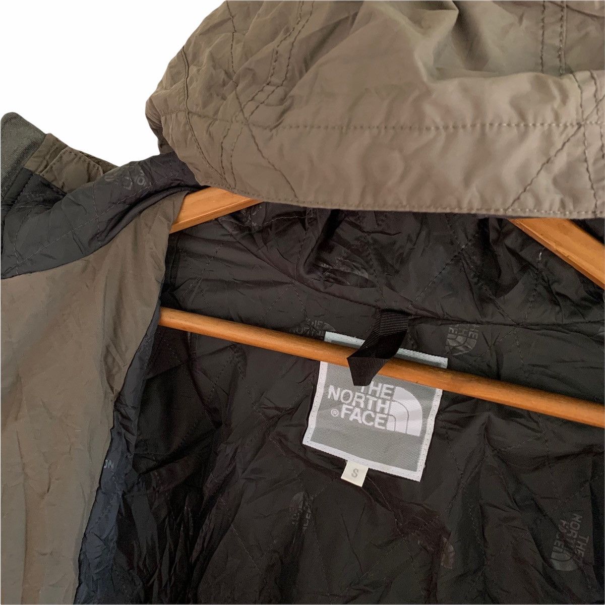 The North Face The North Face Hoodie Plain Nude Jacket Size US S / EU 44-46 / 1 - 15 Thumbnail