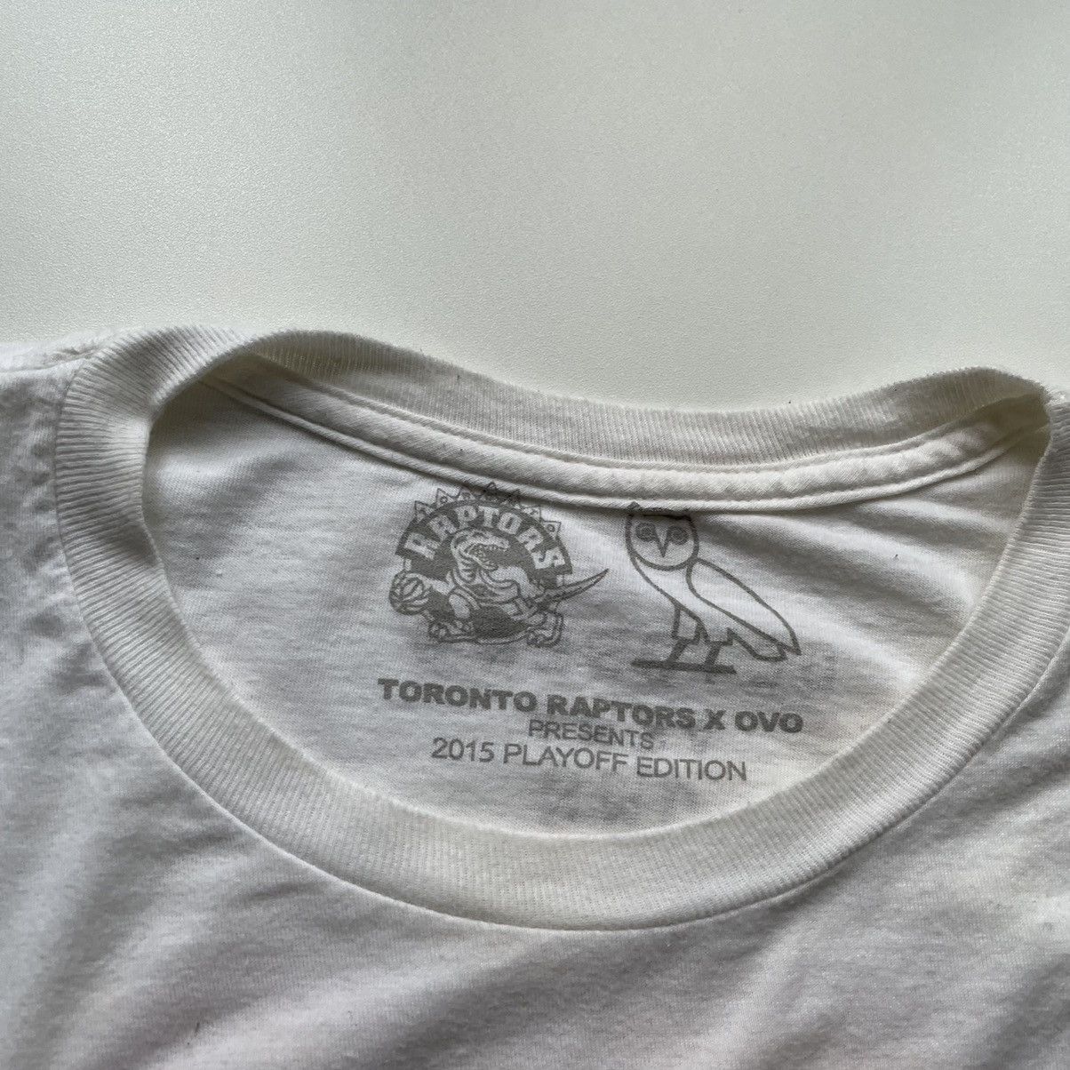 Vintage Vintage Y2K Toronto Raptors OVO Drake night nba t-shirt rare Size US M / EU 48-50 / 2 - 10 Preview