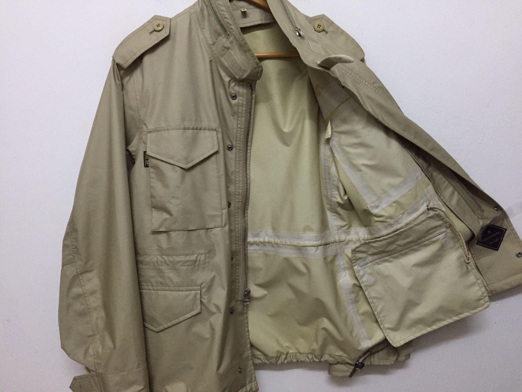 Bape × Goretex Gore-Tex M-65 Jacket (1999) Size US M / EU 48-50 / 2 - 9 Thumbnail