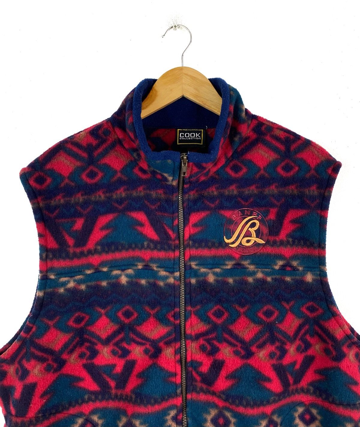 Native × Vintage Vintage BANFF Canada Navajo Abstract Fleece Vest Jacket Size US L / EU 52-54 / 3 - 3 Thumbnail