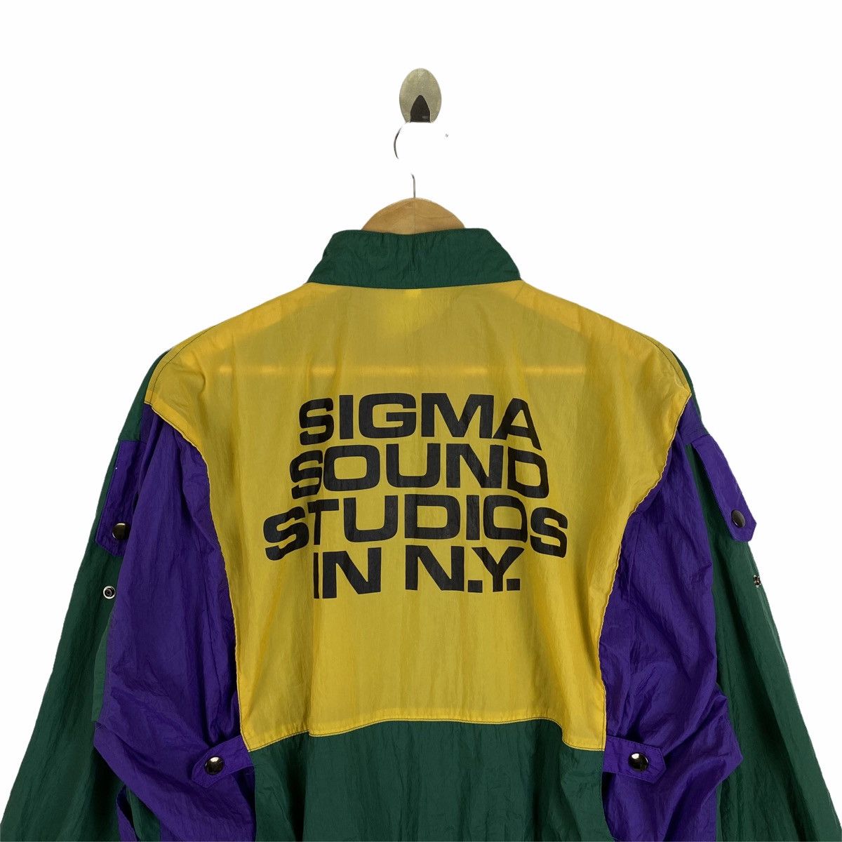 Vintage Vintage SIGMA SOUND STUDIOS NY Big Logo Light Bomber Jacket Size US L / EU 52-54 / 3 - 6 Thumbnail