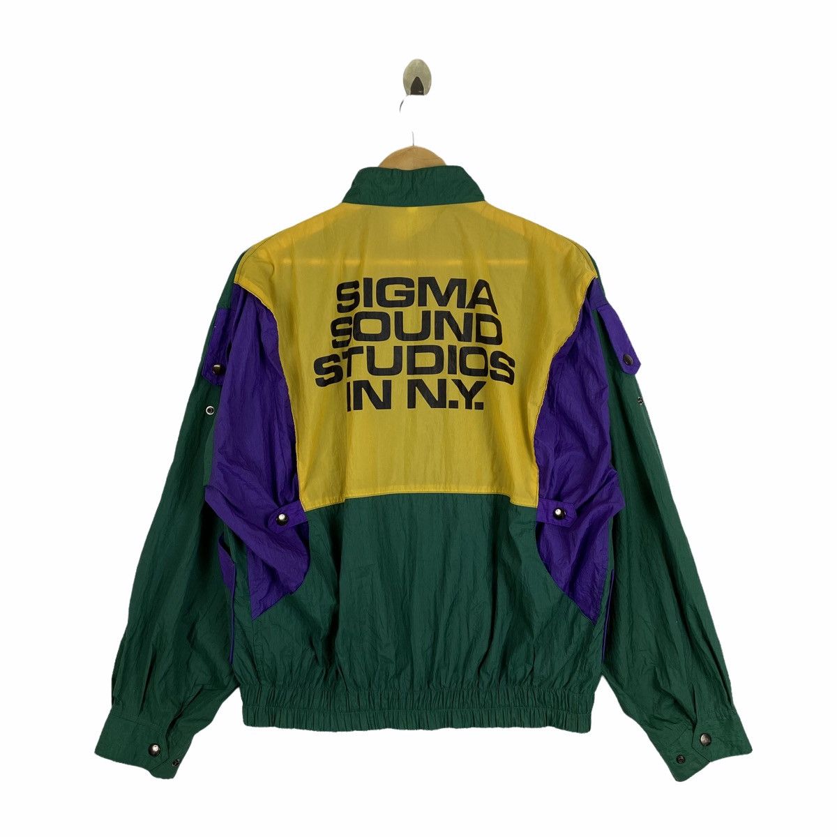 Vintage Vintage SIGMA SOUND STUDIOS NY Big Logo Light Bomber Jacket Size US L / EU 52-54 / 3 - 1 Thumbnail