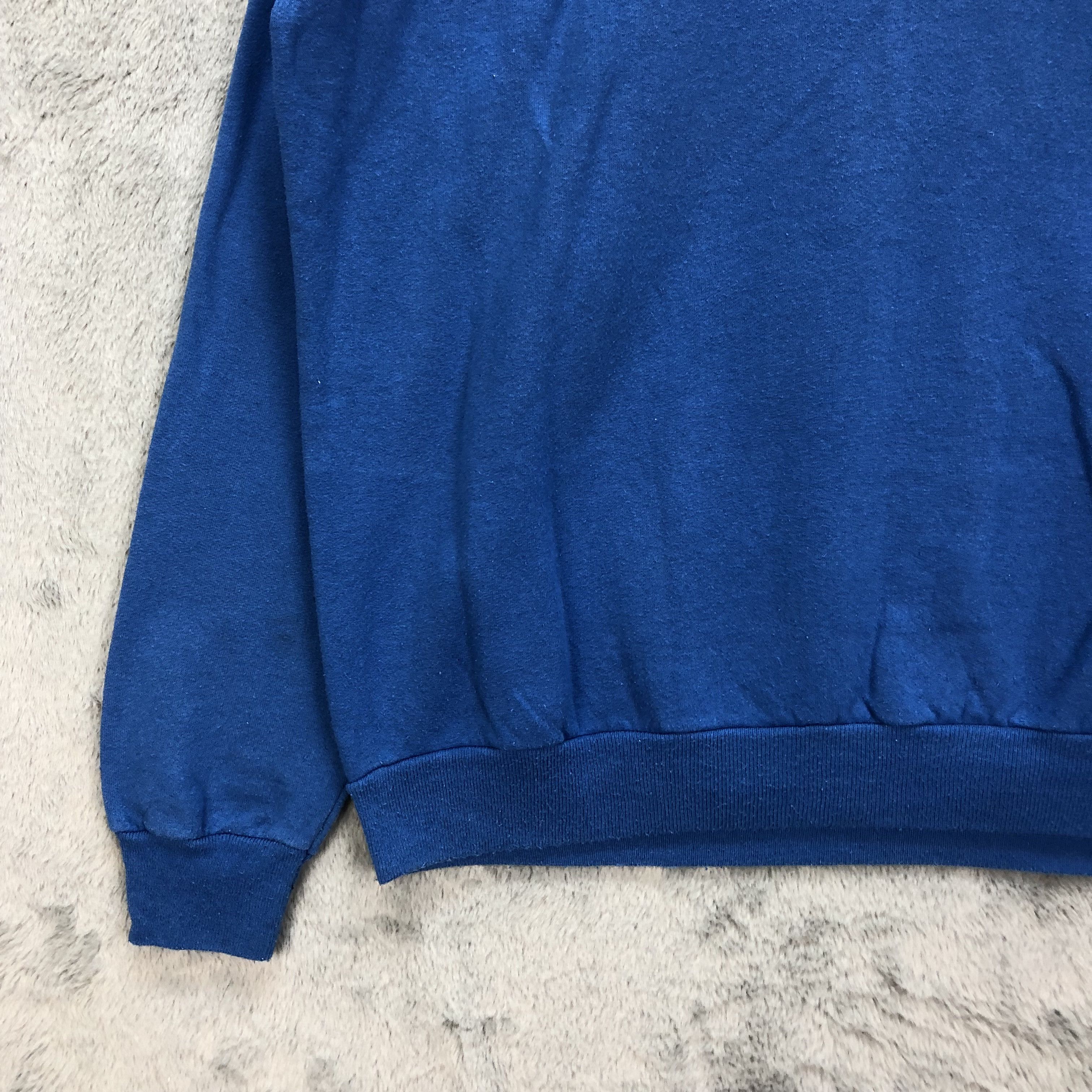 Vintage Vintage Local Motion Surfboards Blue Sweatshirts #5434-190 Size US L / EU 52-54 / 3 - 7 Thumbnail