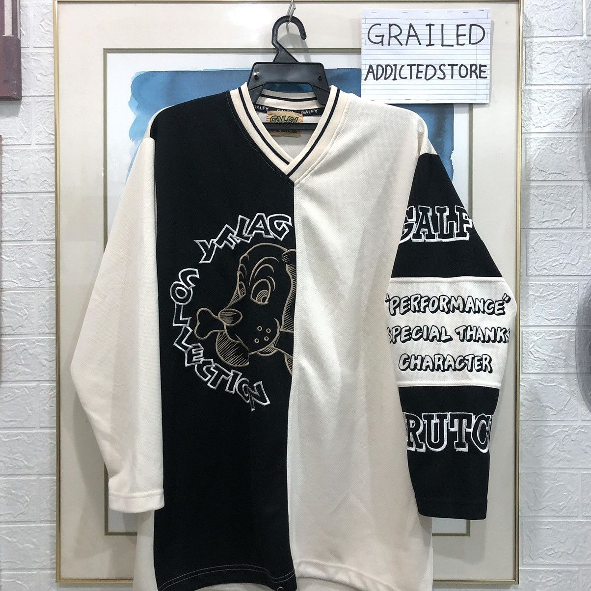 Japanese Brand × Vintage Vintage Galfy Crutch V-Neck Long Sleeve Tee Size US XL / EU 56 / 4 - 1 Thumbnail