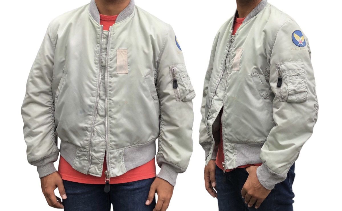 Vintage Vintage U.S Air Force Intermediate Ma-1 Bomber Jacket Size US M / EU 48-50 / 2 - 3 Thumbnail