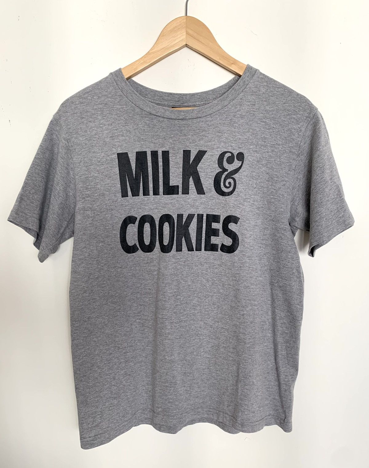 Number (N)ine Number (N)ine Milk & Cookies Grey Tee size 2 Size US M / EU 48-50 / 2 - 5 Thumbnail