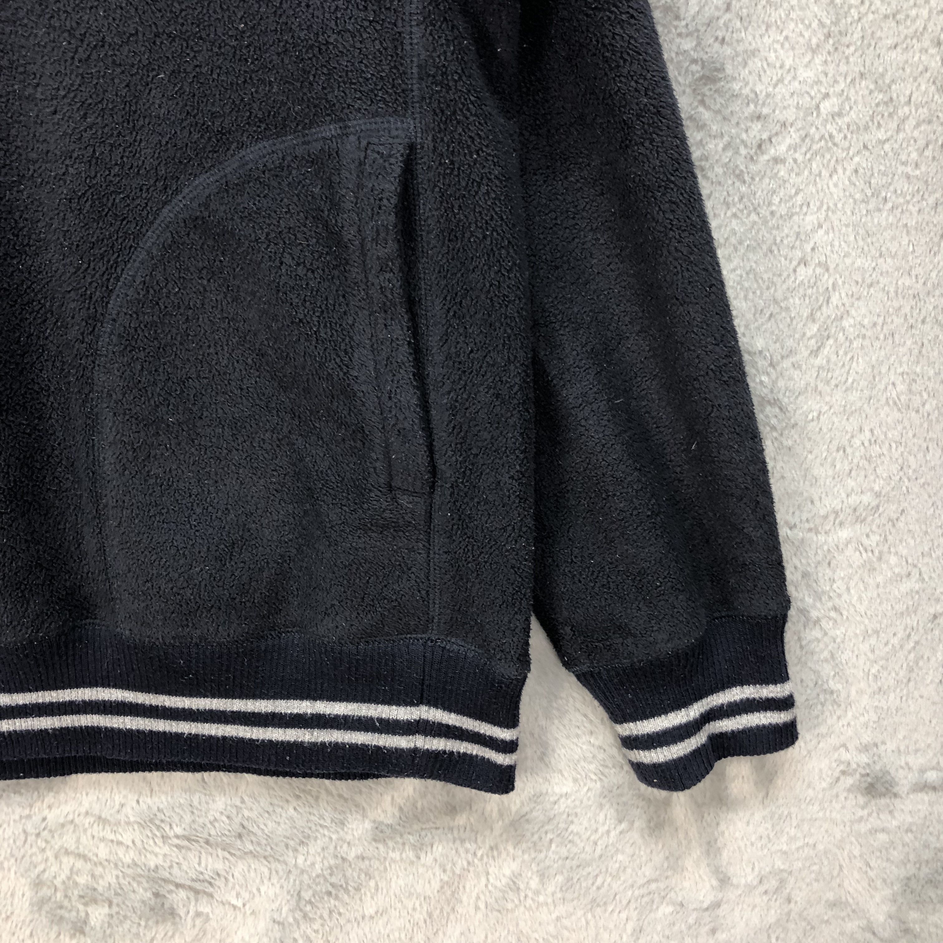 MLB Uniqlo MLB New York Yankees Fleece Sweatshirts #5330-184 Size US XL / EU 56 / 4 - 6 Thumbnail