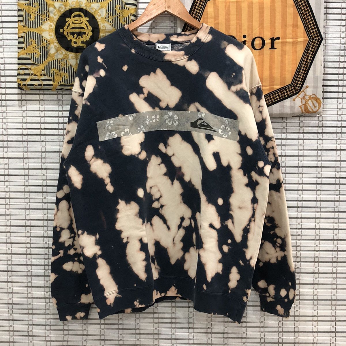 Japanese Brand × Quiksilver Vintage Quiksilver Japan Tie Dye Sweatshirt Size US XL / EU 56 / 4 - 1 Thumbnail